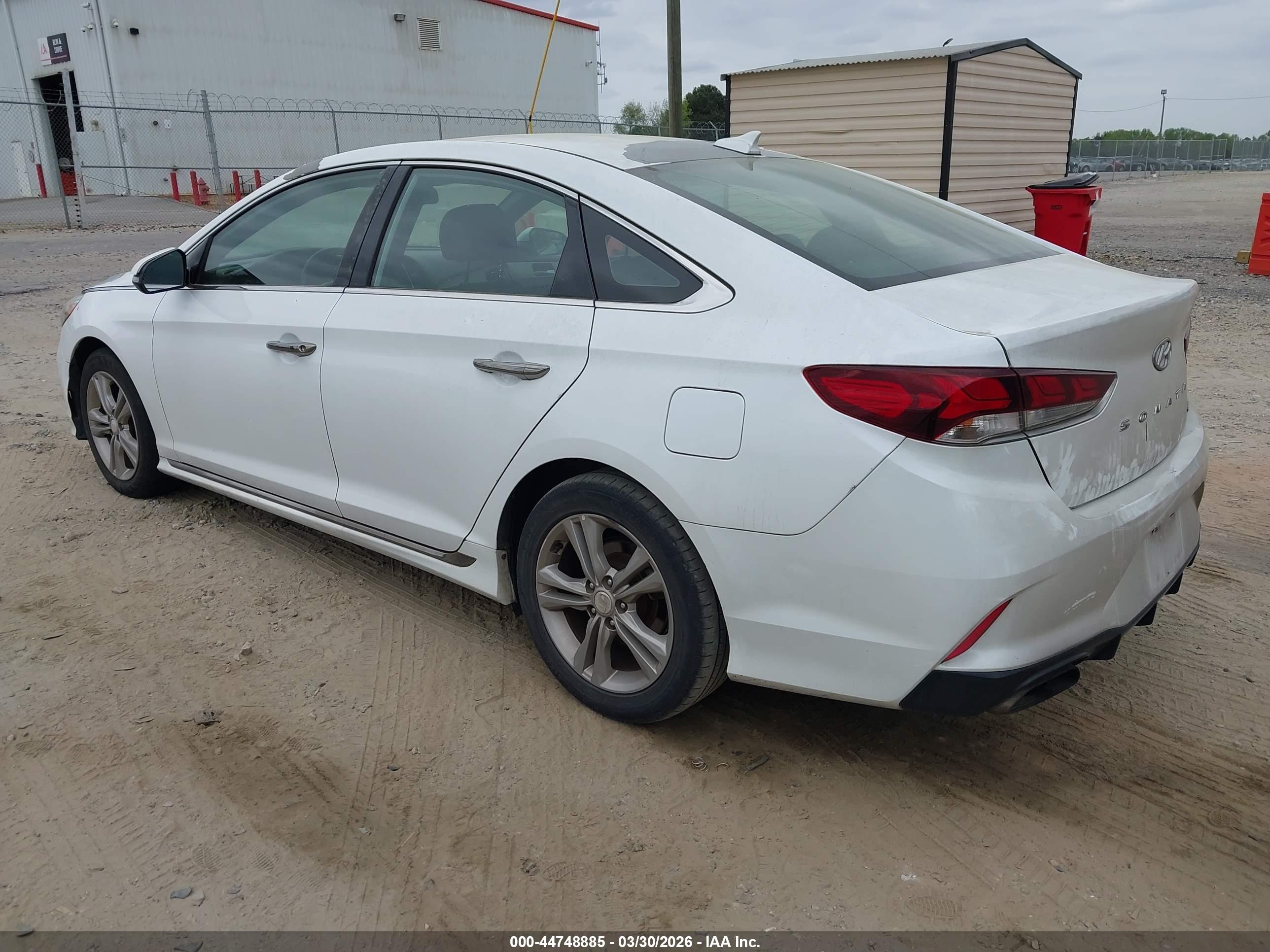 HYUNDAI SONATA image 3