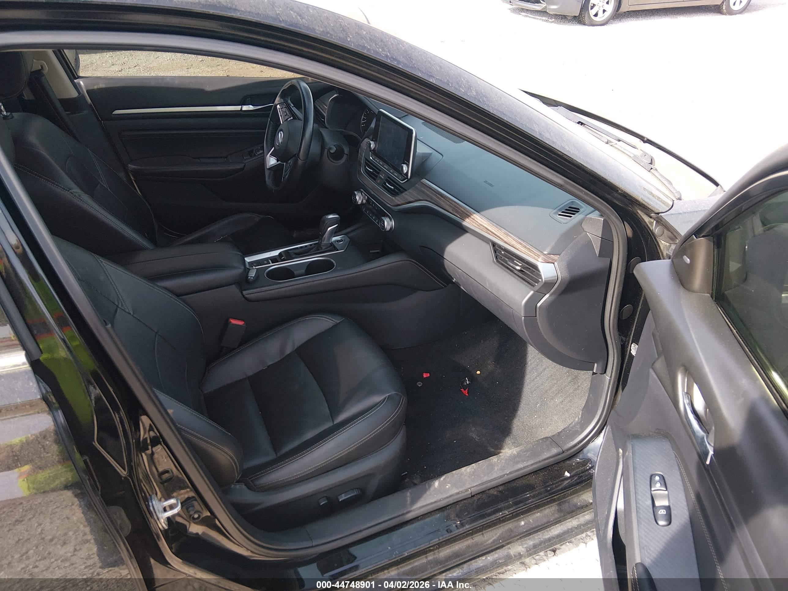 NISSAN ALTIMA image 5