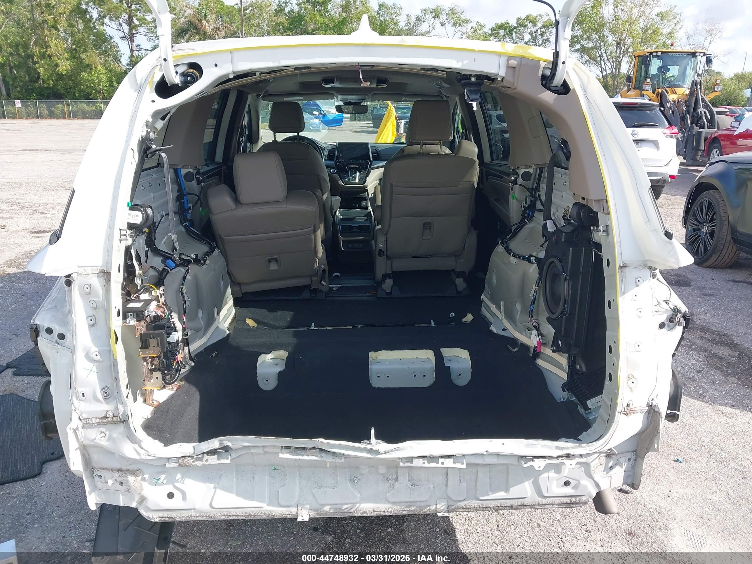 HONDA ODYSSEY image 6