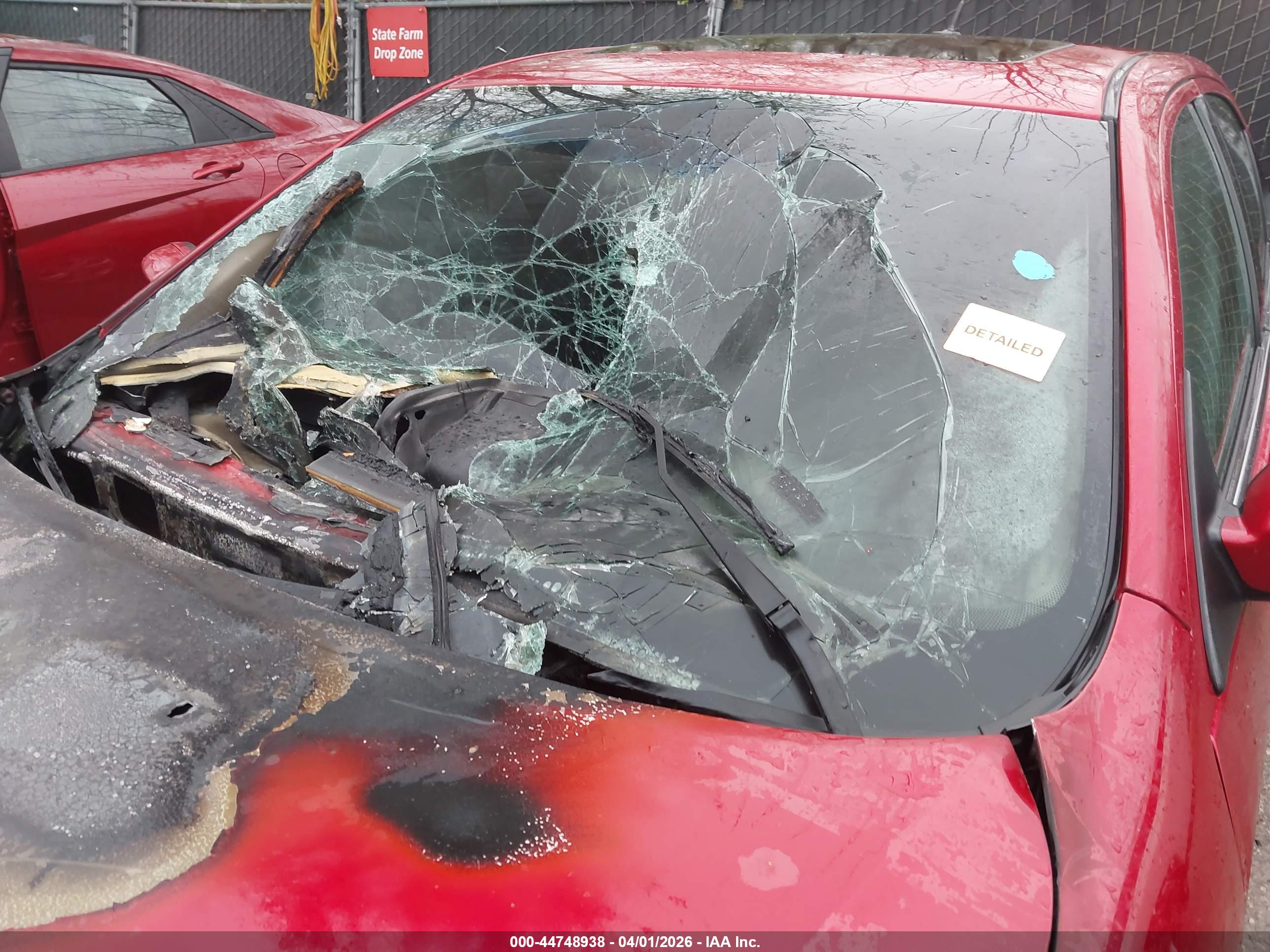 FORD FUSION image 6