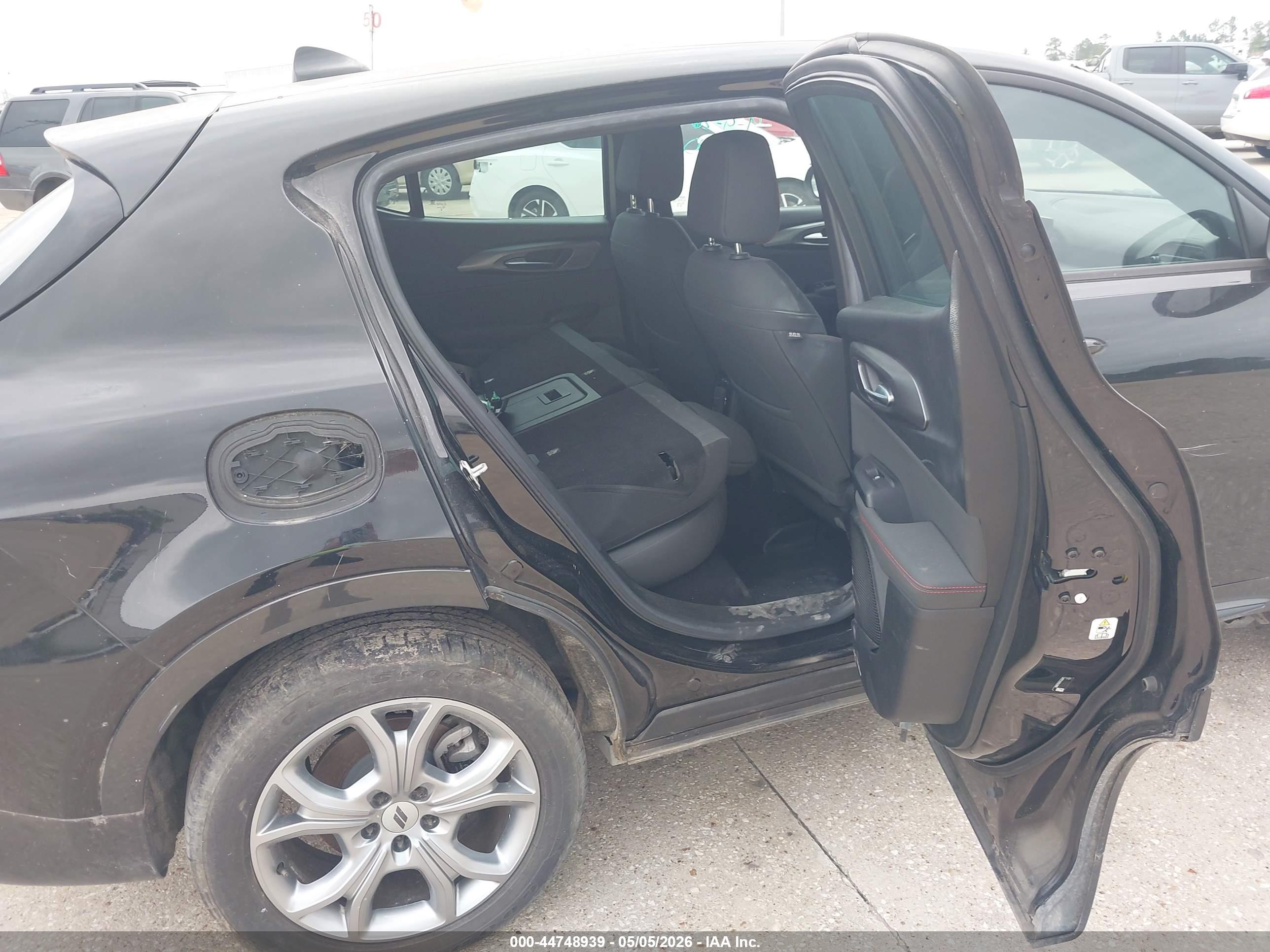 DODGE HORNET image 8