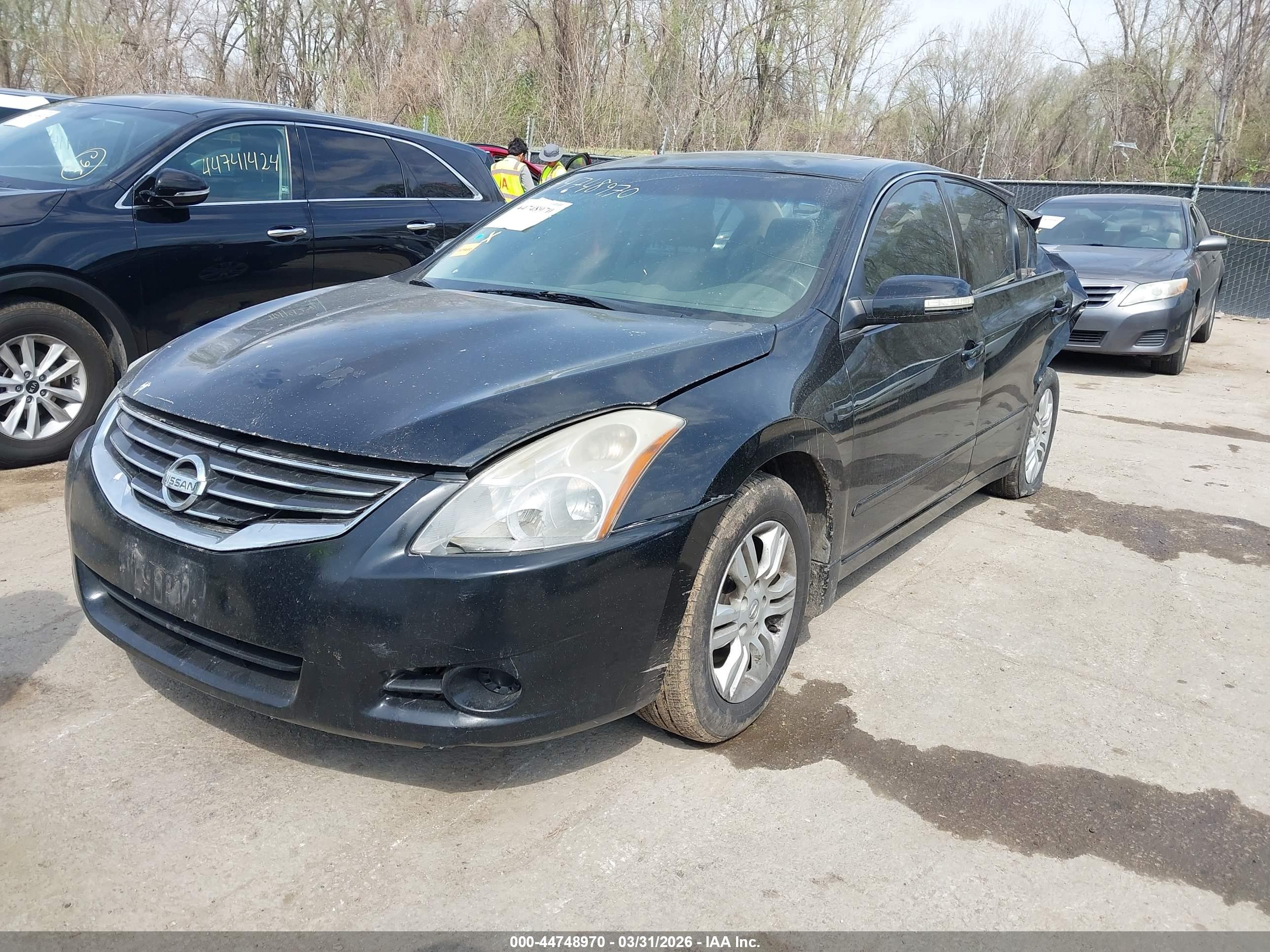 NISSAN ALTIMA image 2