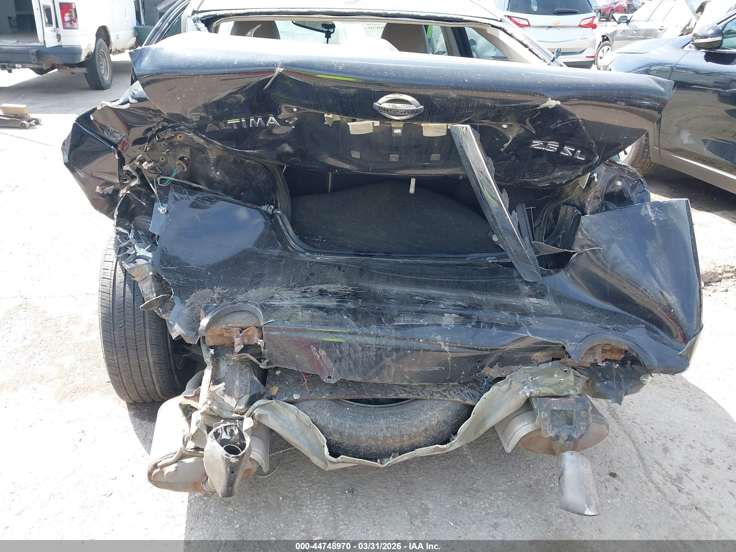 NISSAN ALTIMA image 6