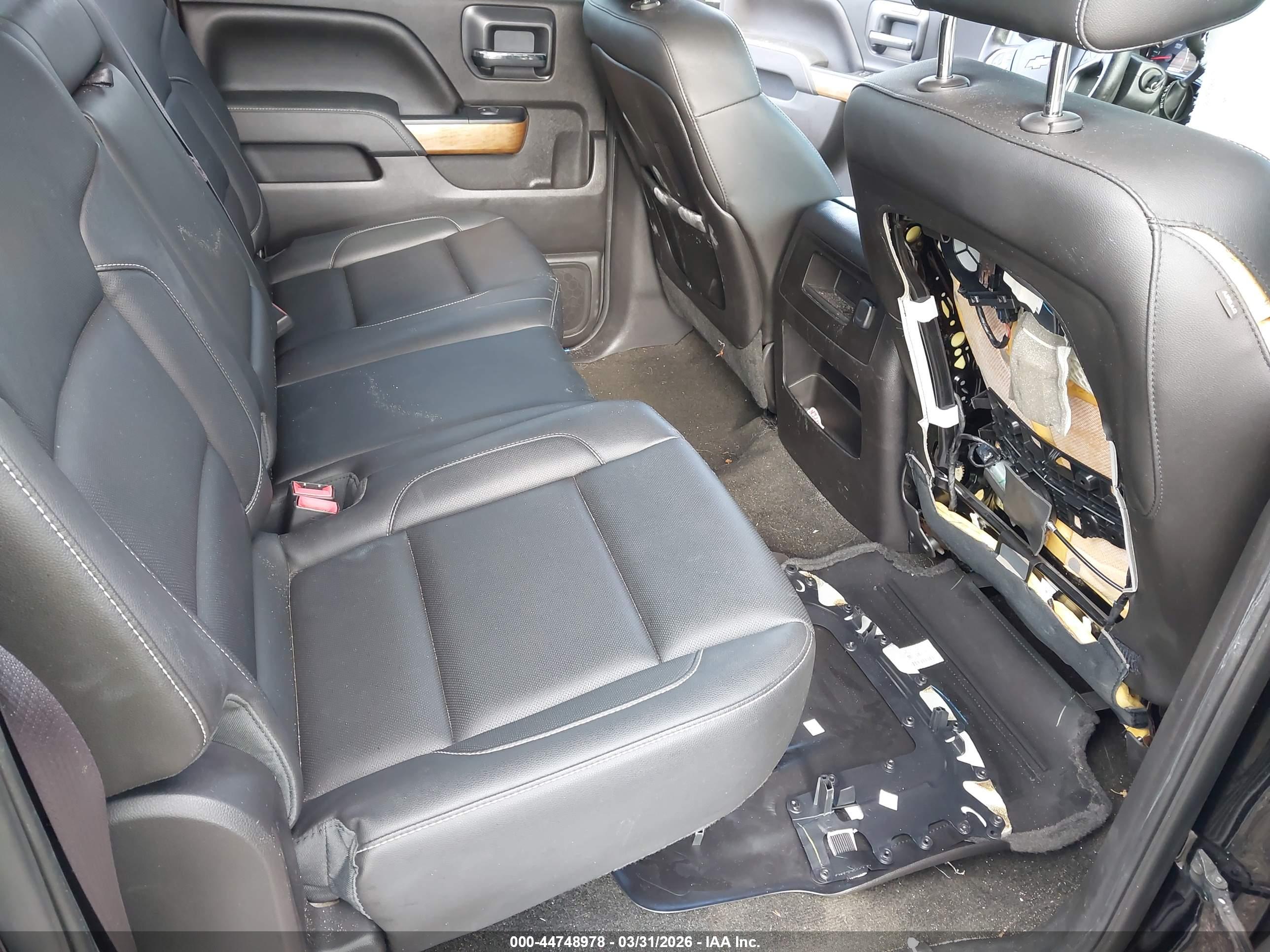 CHEVROLET SILVERADO image 8