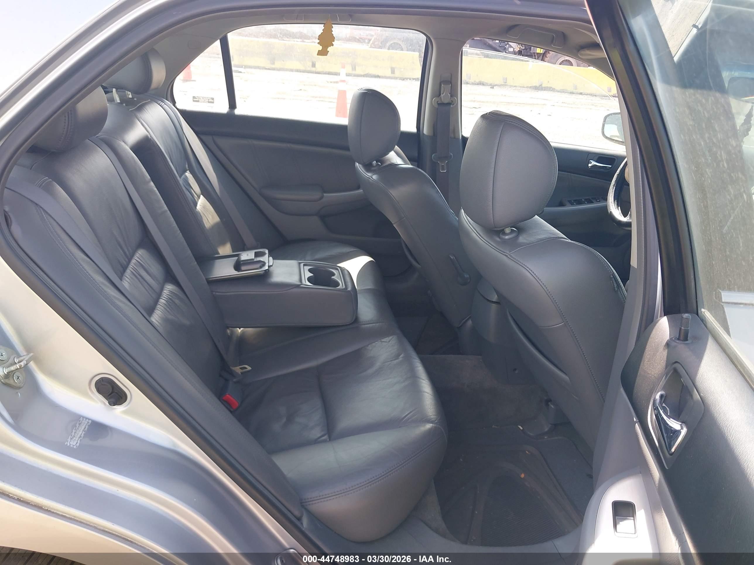 HONDA ACCORD image 8