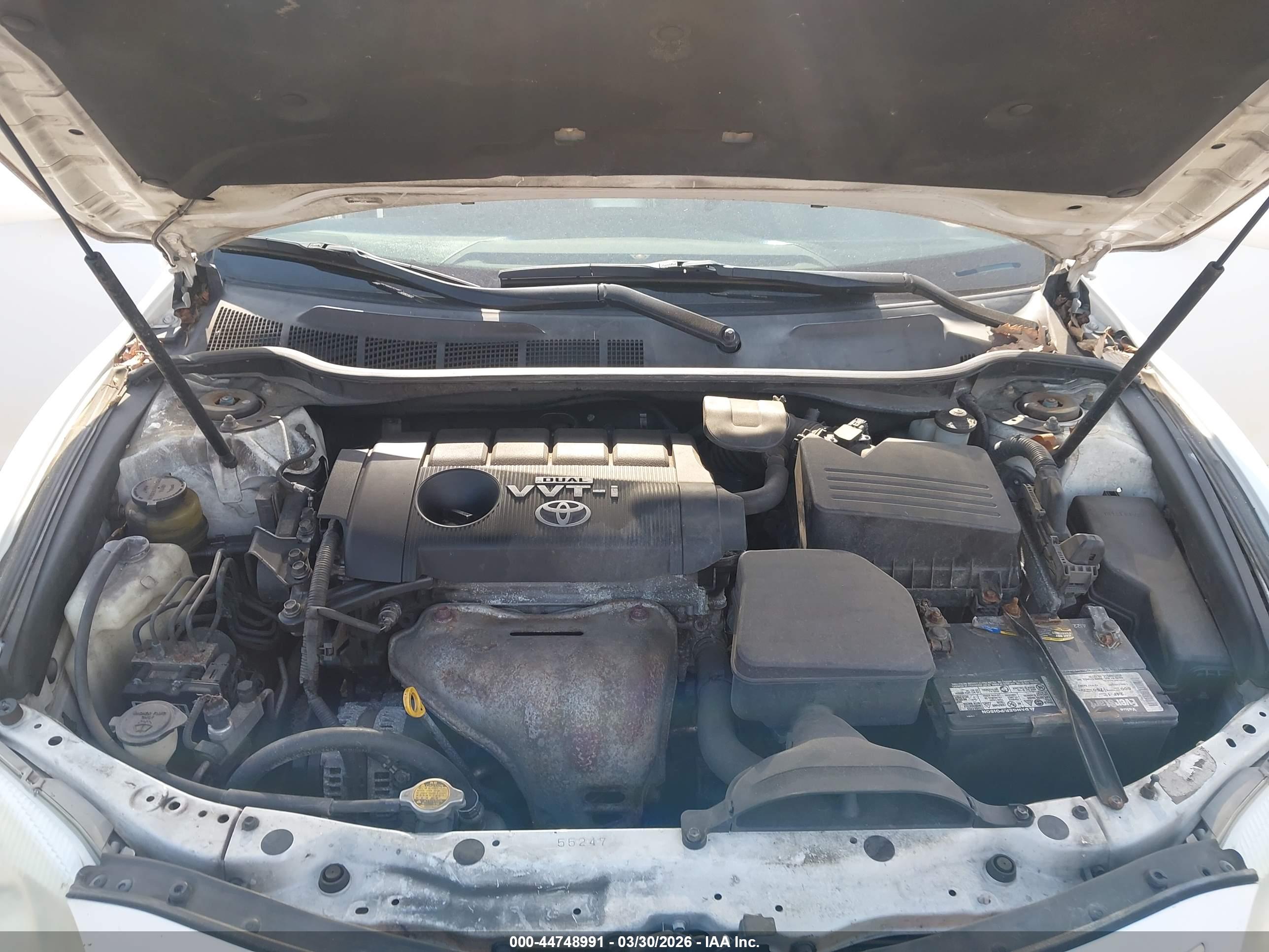 TOYOTA CAMRY image 10