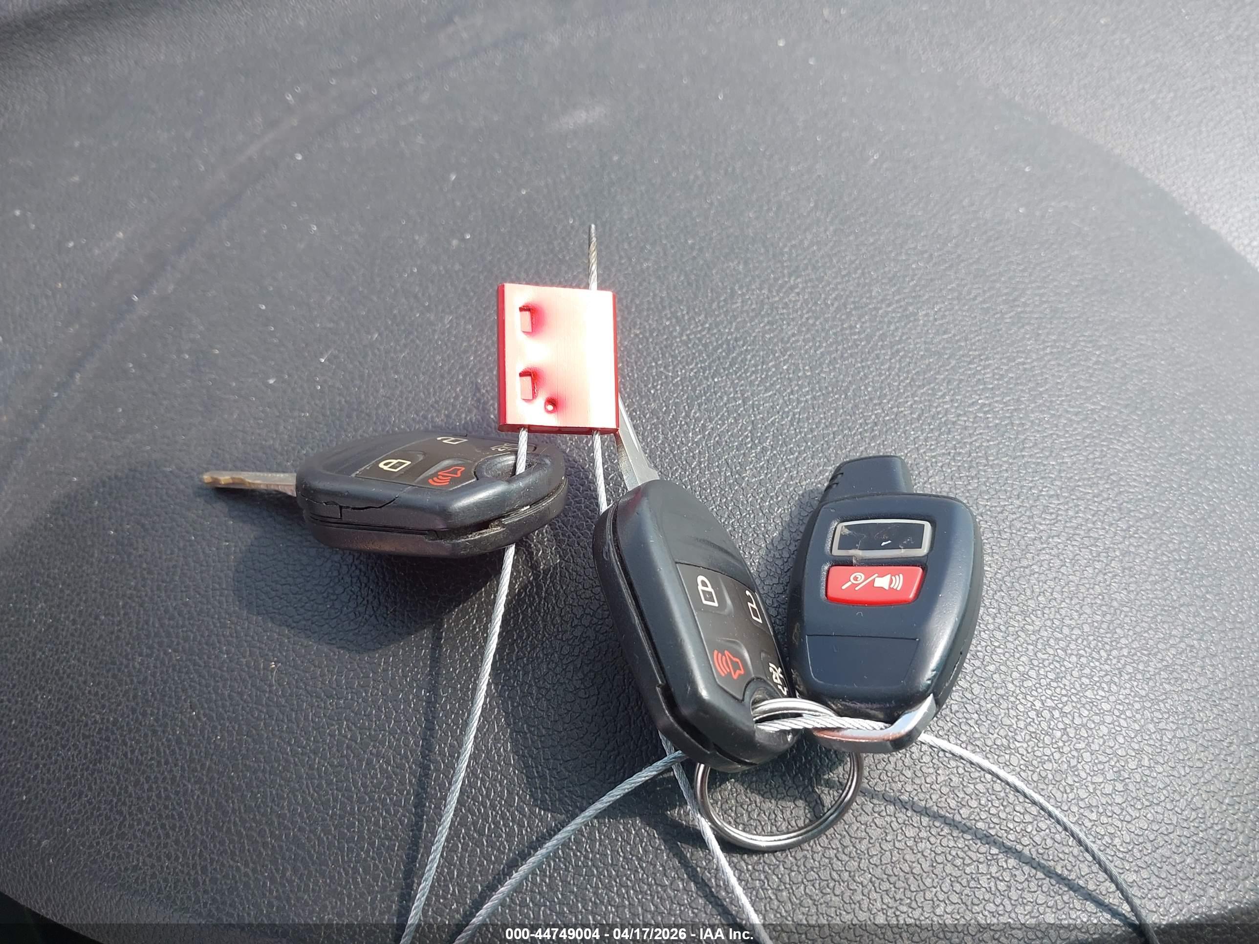 FORD EXPLORER image 11