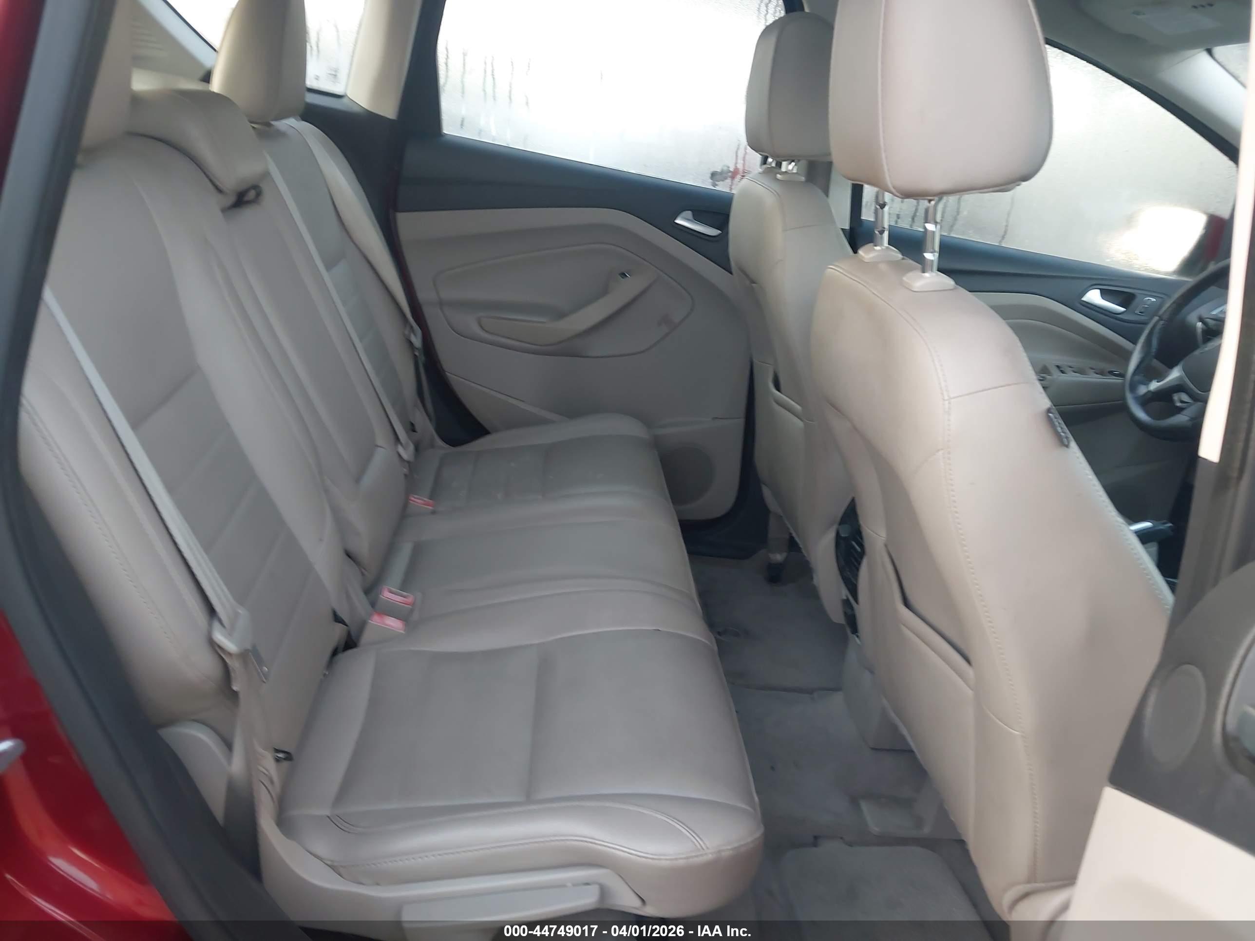 FORD C-MAX image 8