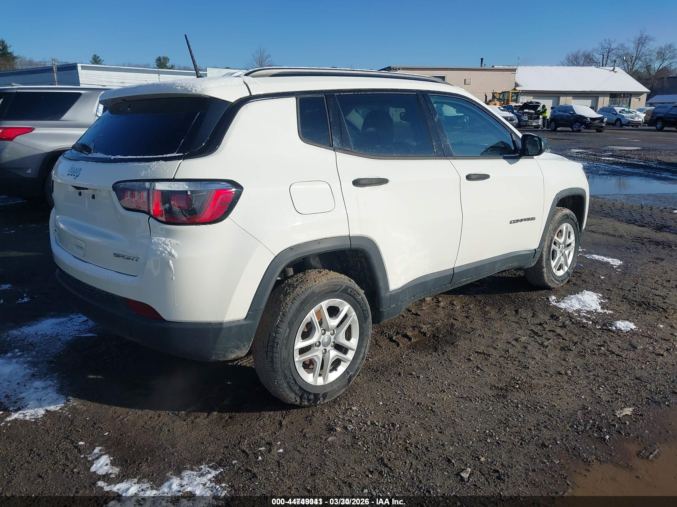 JEEP COMPASS image 4