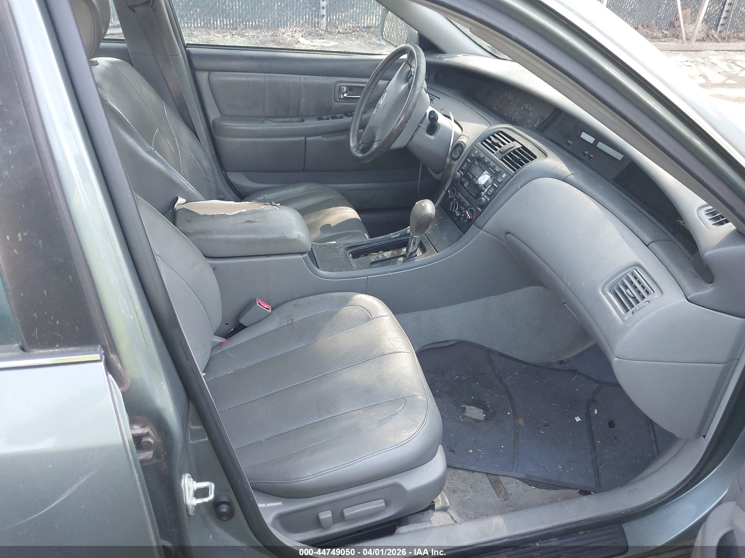 TOYOTA AVALON image 5