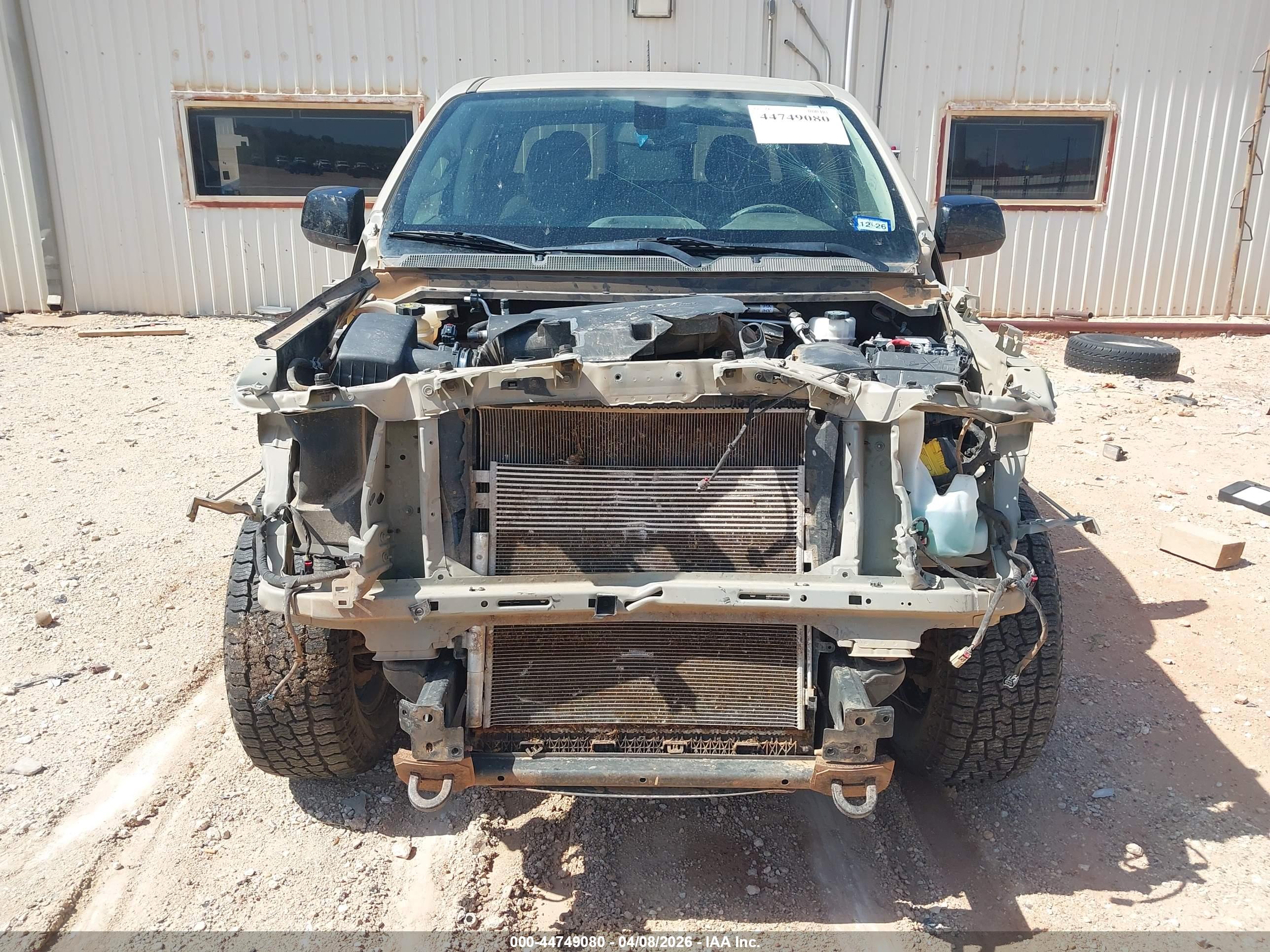 CHEVROLET COLORADO image 6