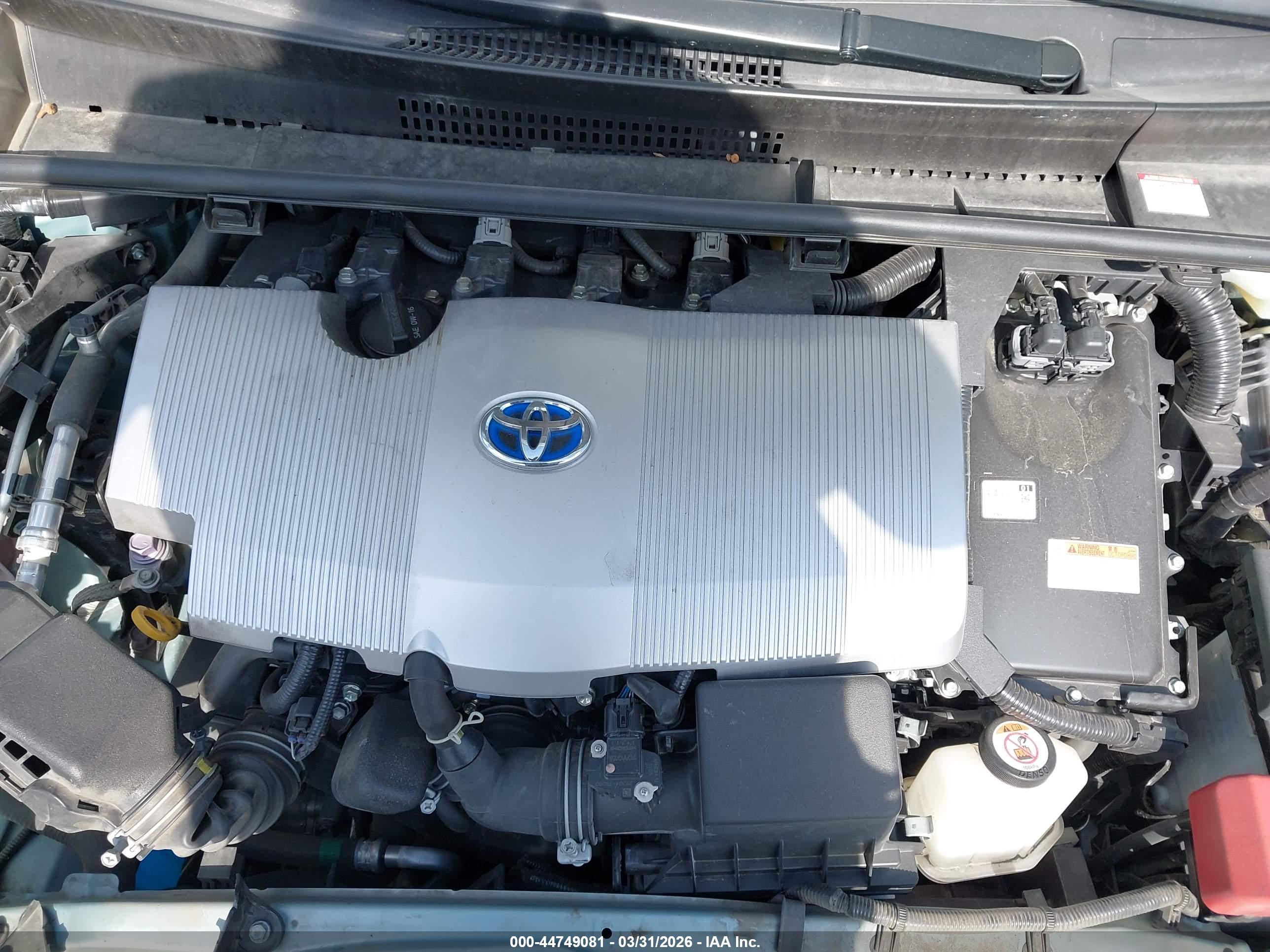 TOYOTA PRIUS image 10