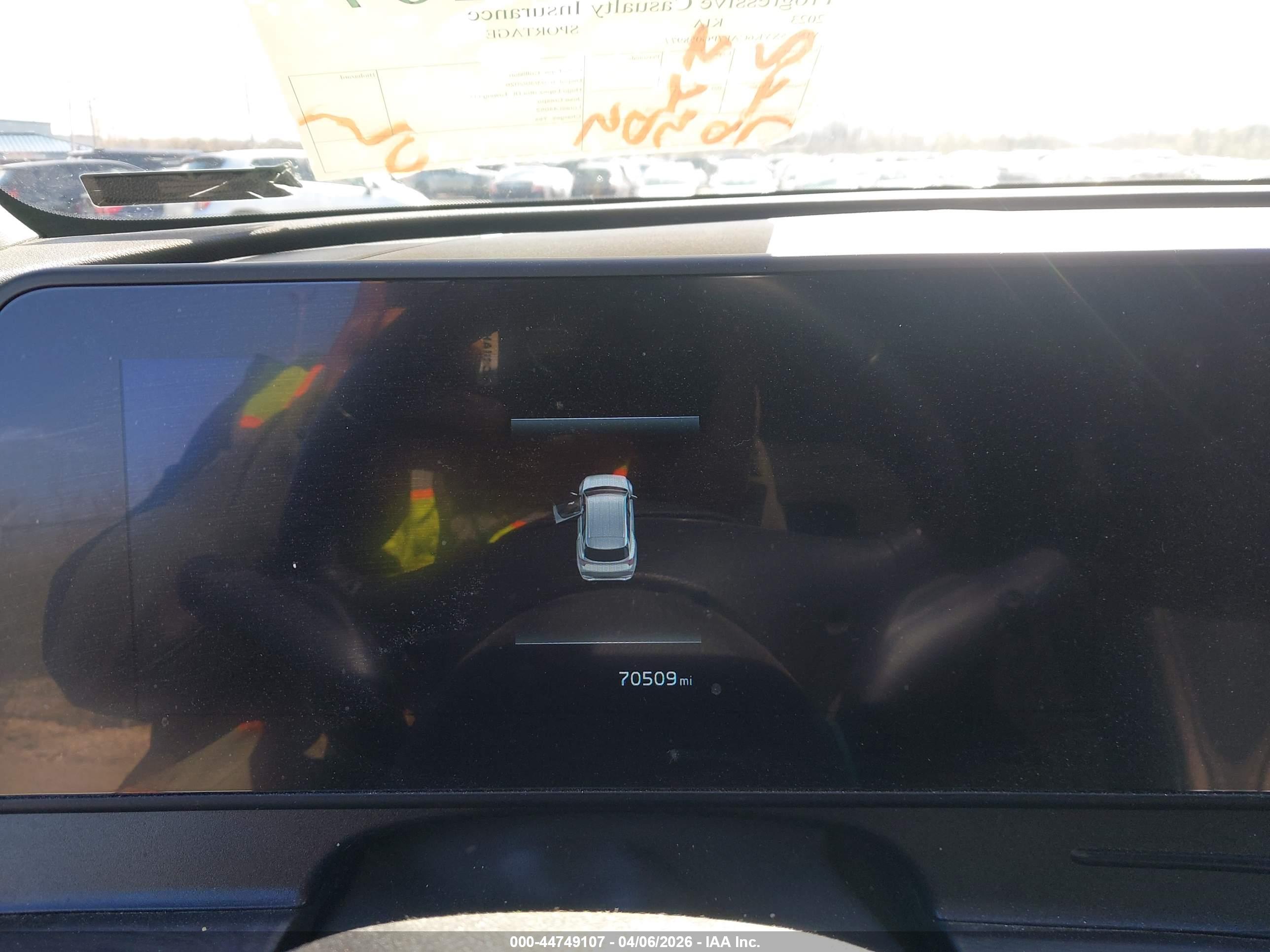 KIA SPORTAGE image 7
