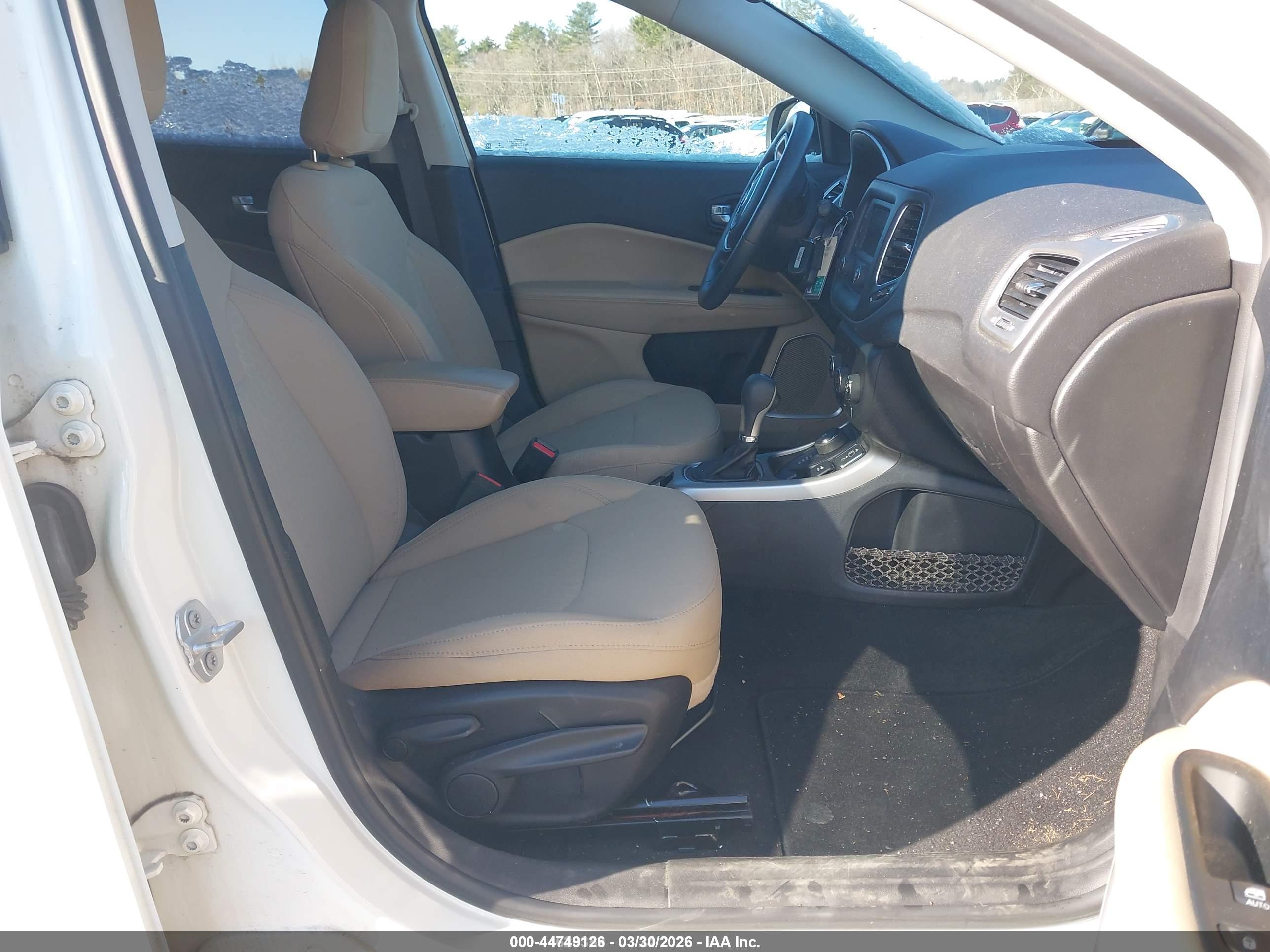 JEEP COMPASS image 5