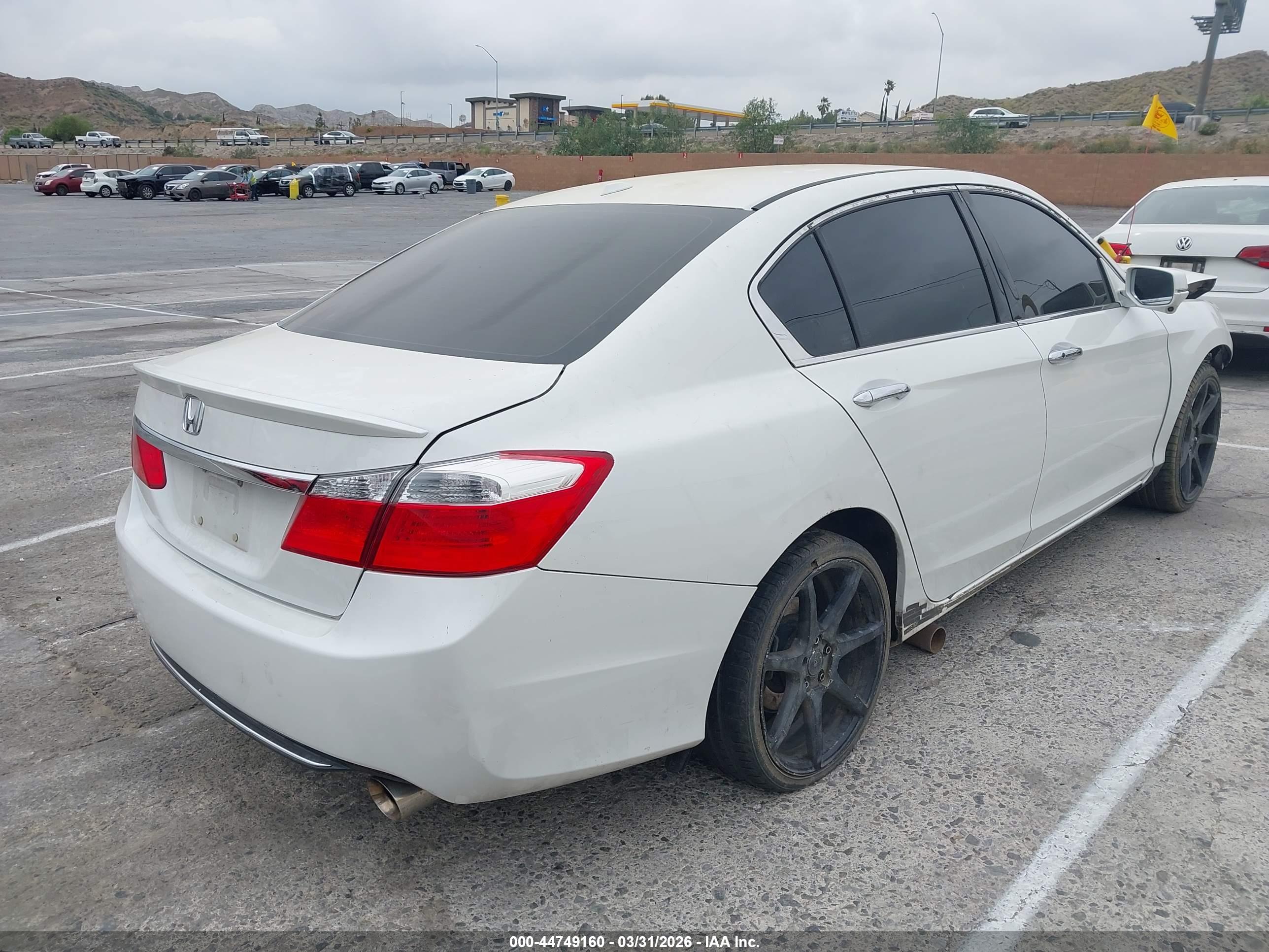 HONDA ACCORD image 4