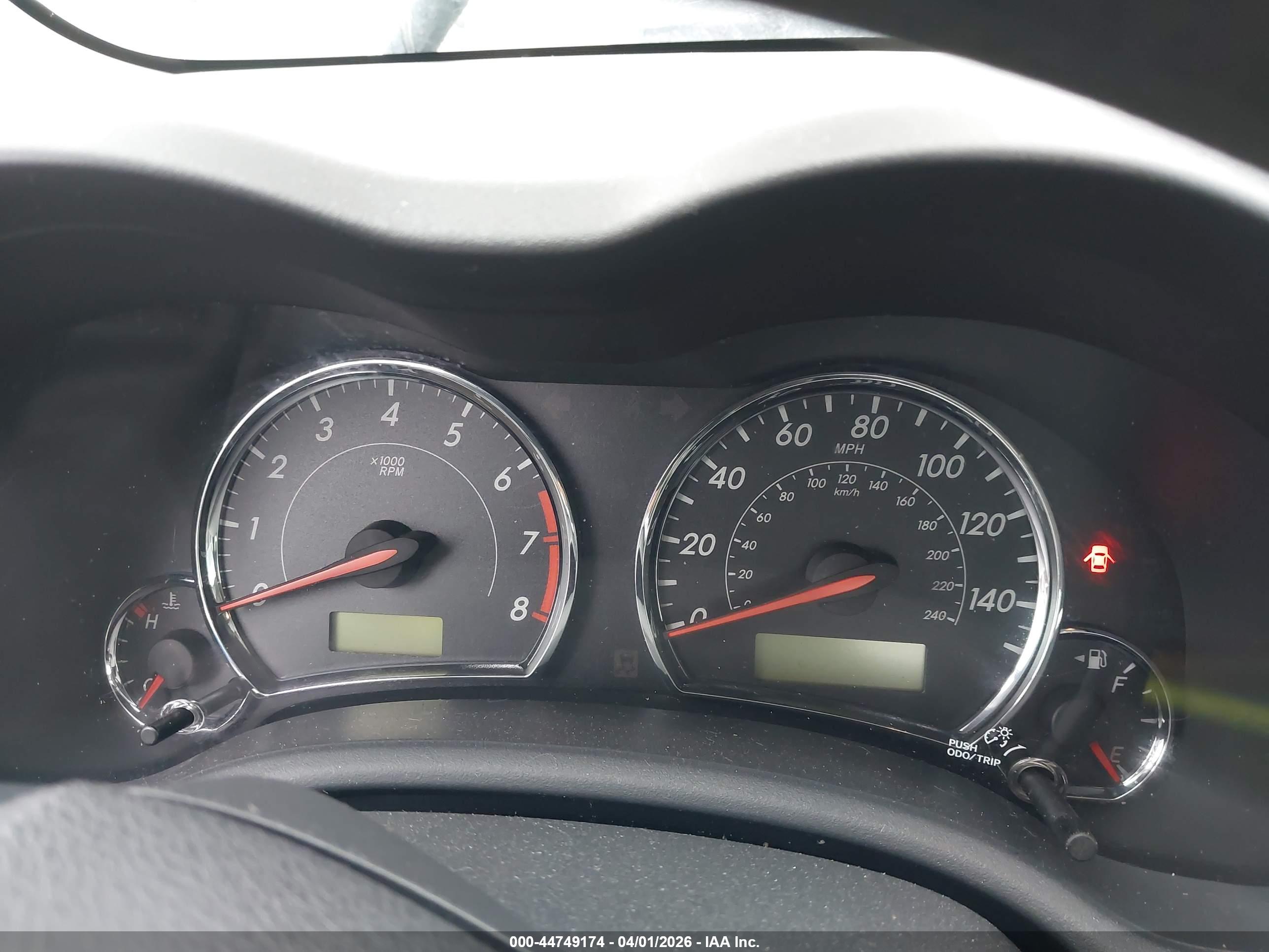 TOYOTA COROLLA image 7