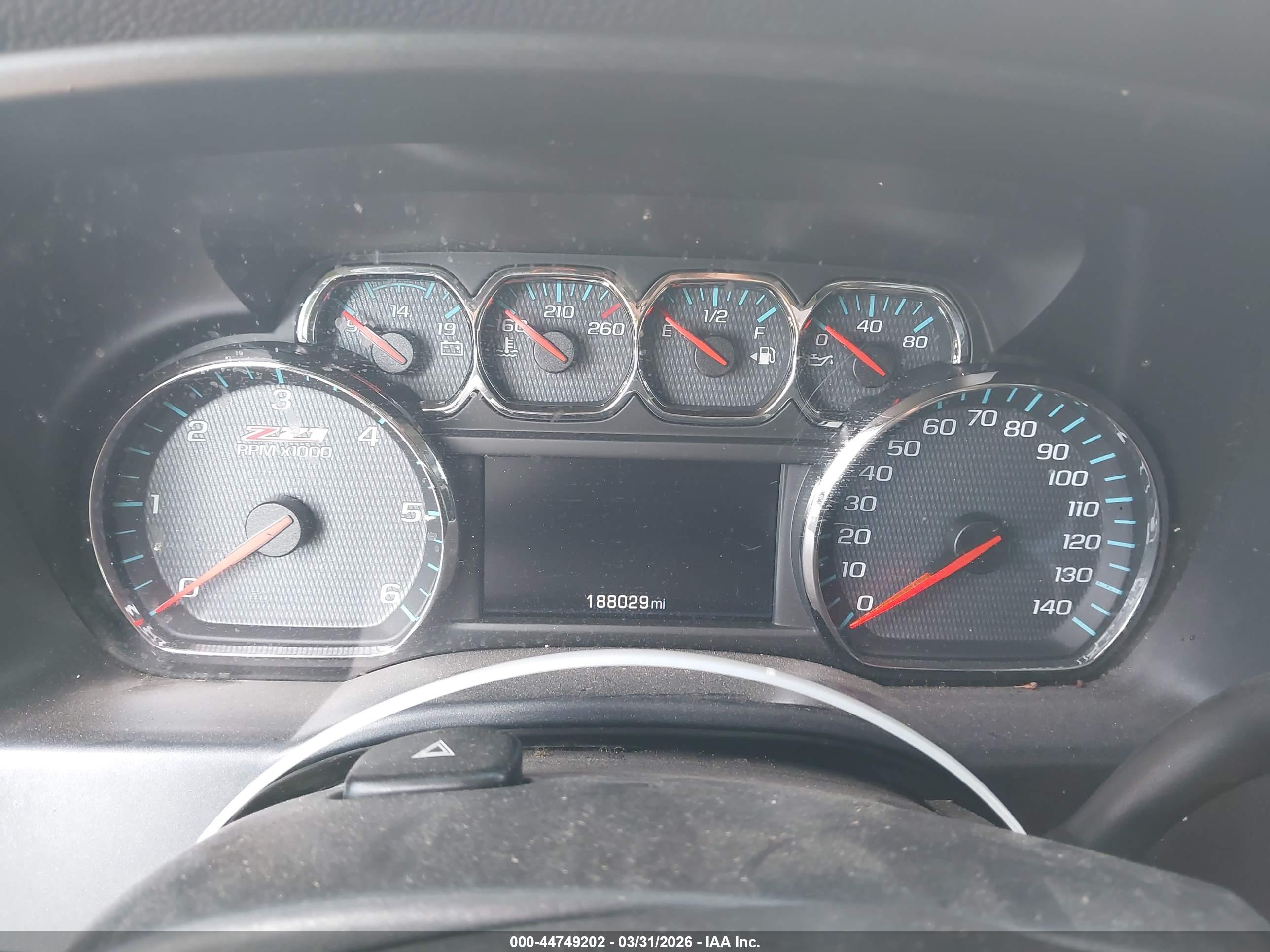 CHEVROLET SILVERADO image 7