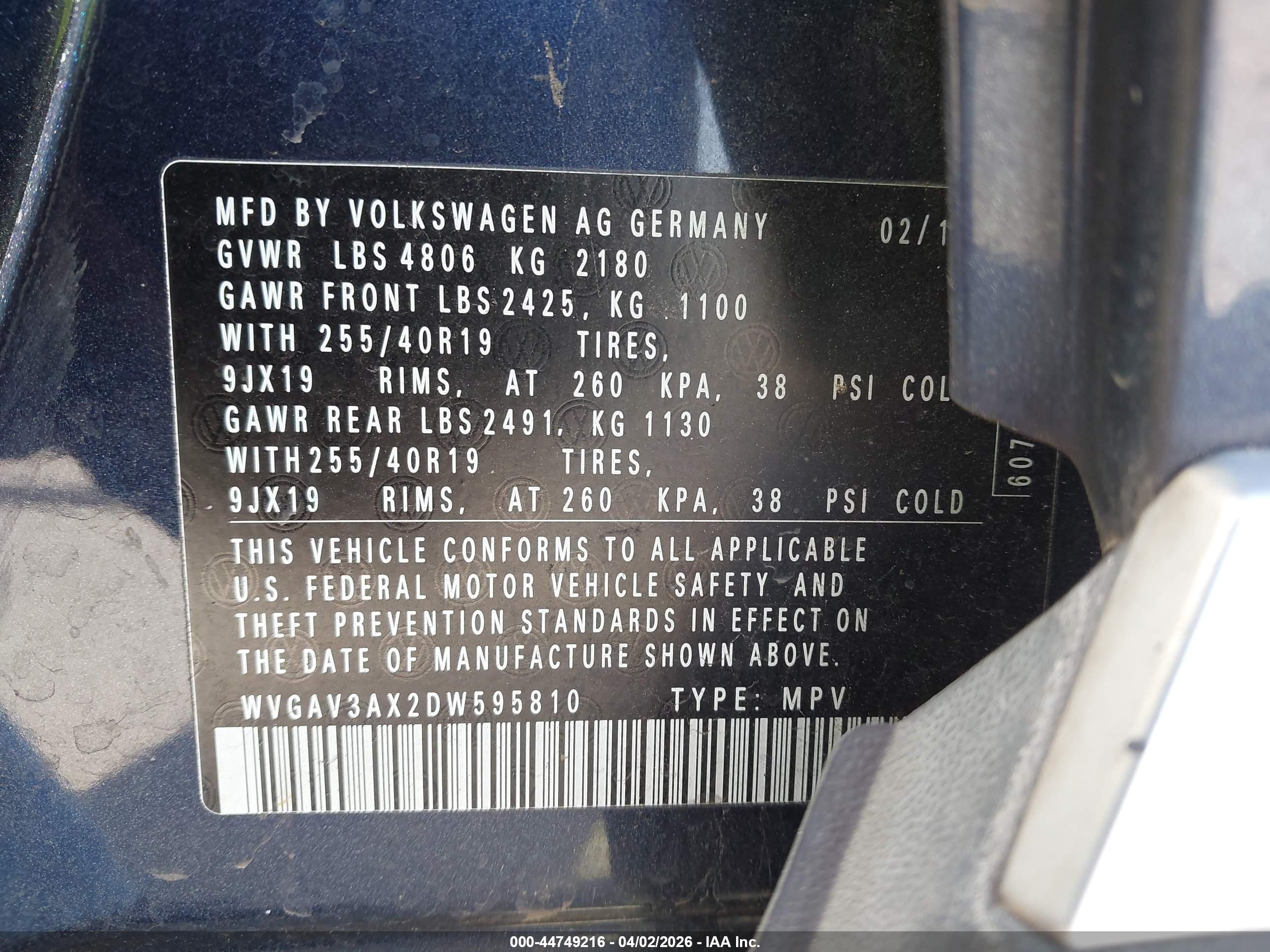 VOLKSWAGEN TIGUAN image 9