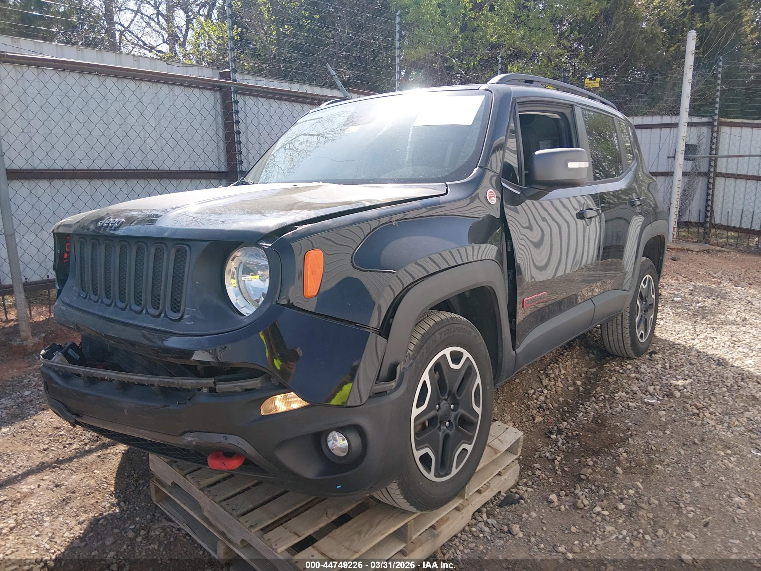 JEEP RENEGADE image 2