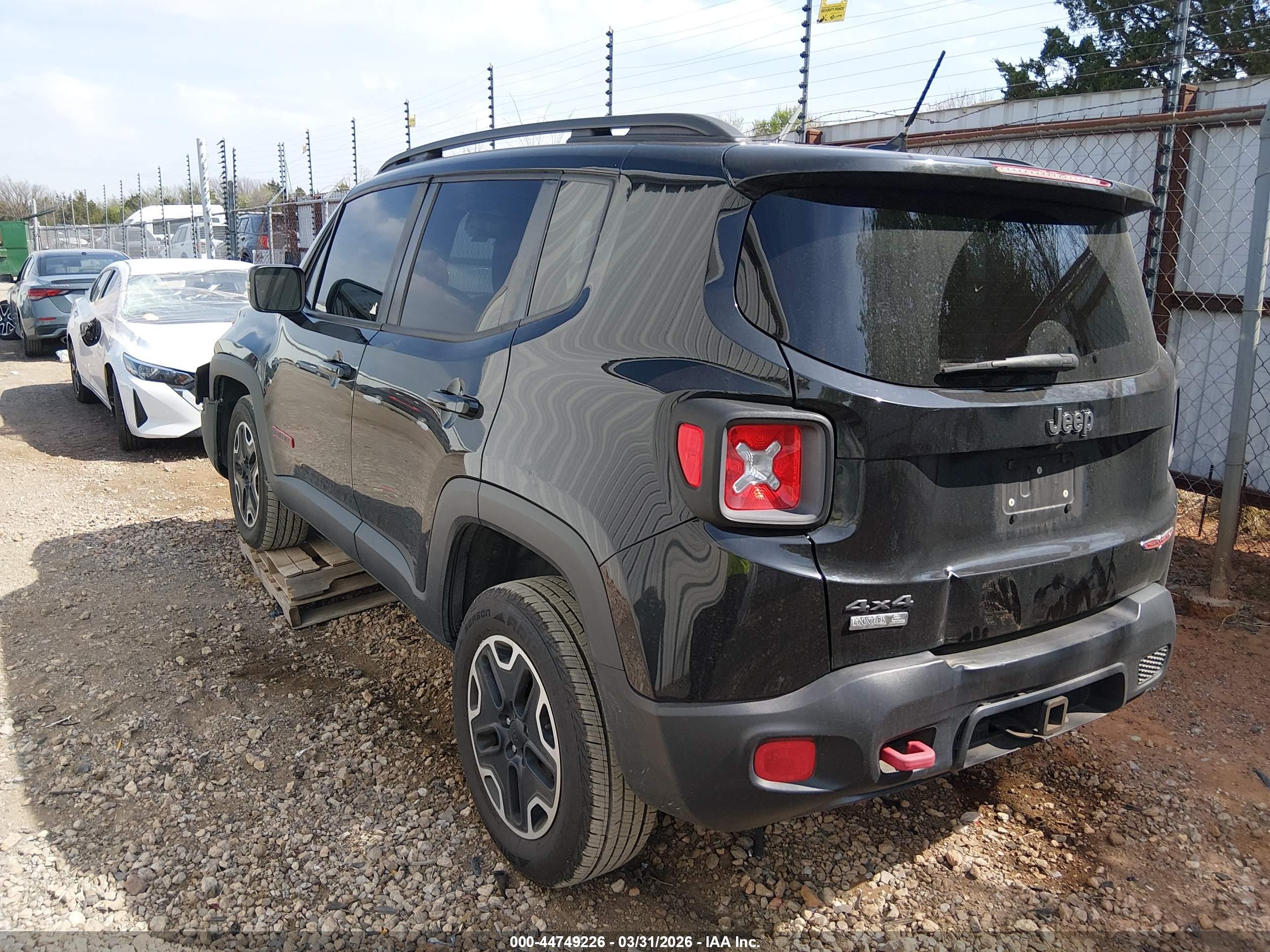 JEEP RENEGADE image 3