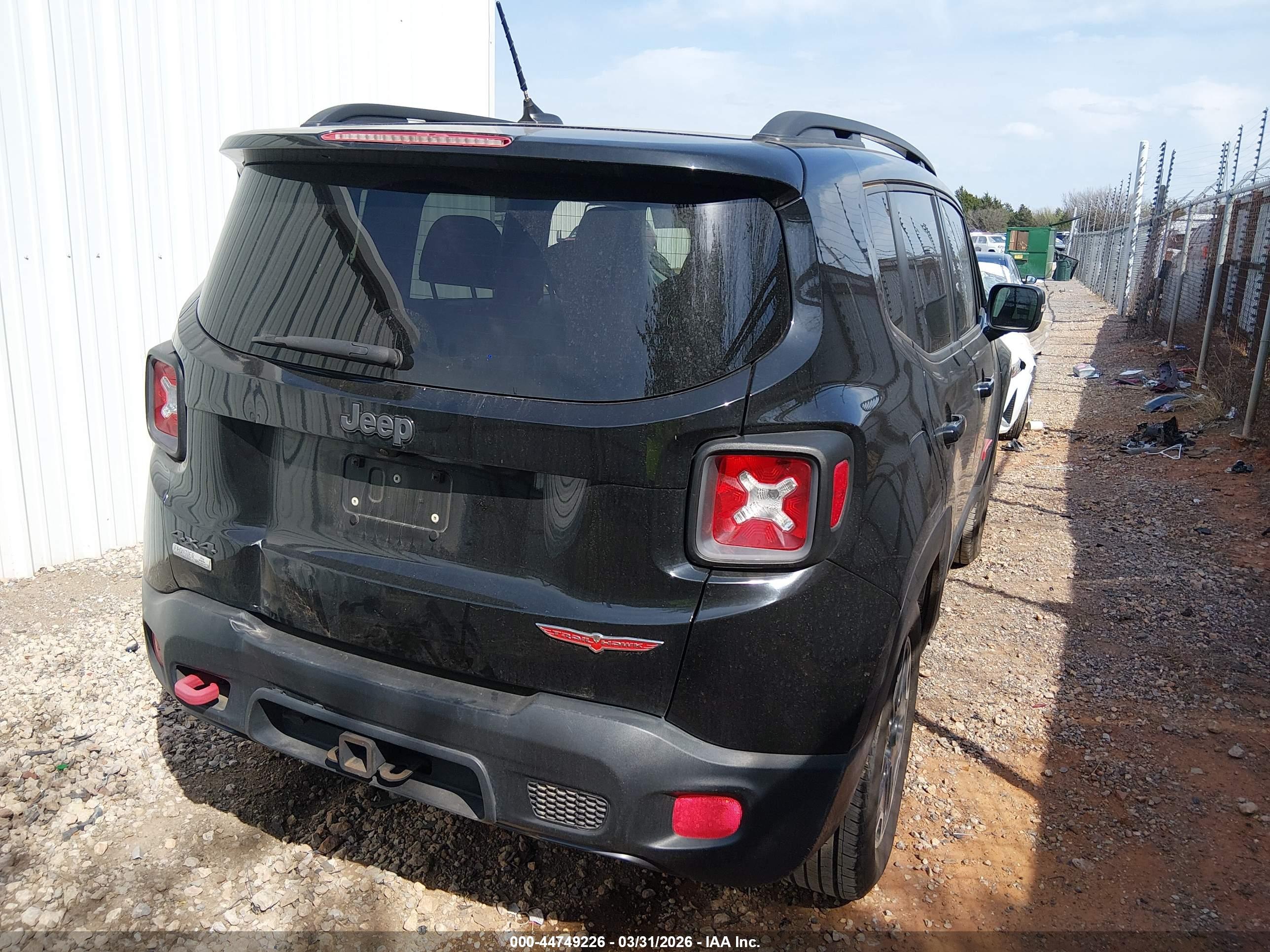 JEEP RENEGADE image 4