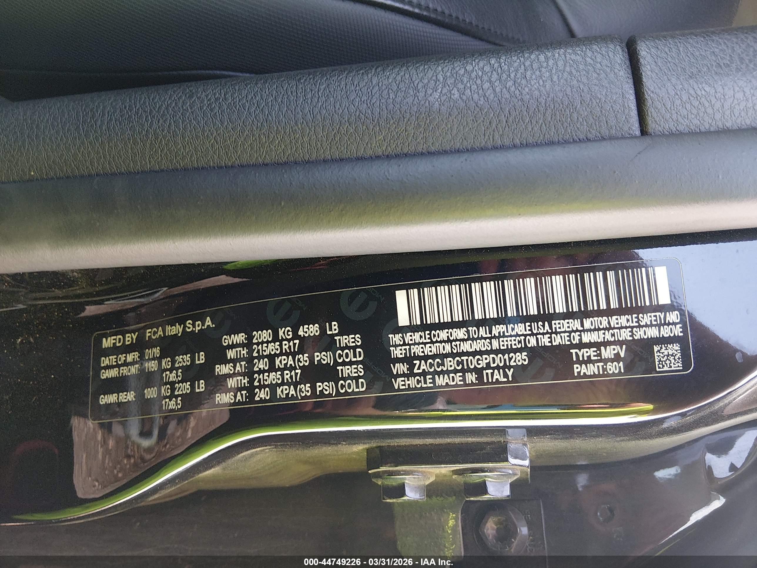 JEEP RENEGADE image 9