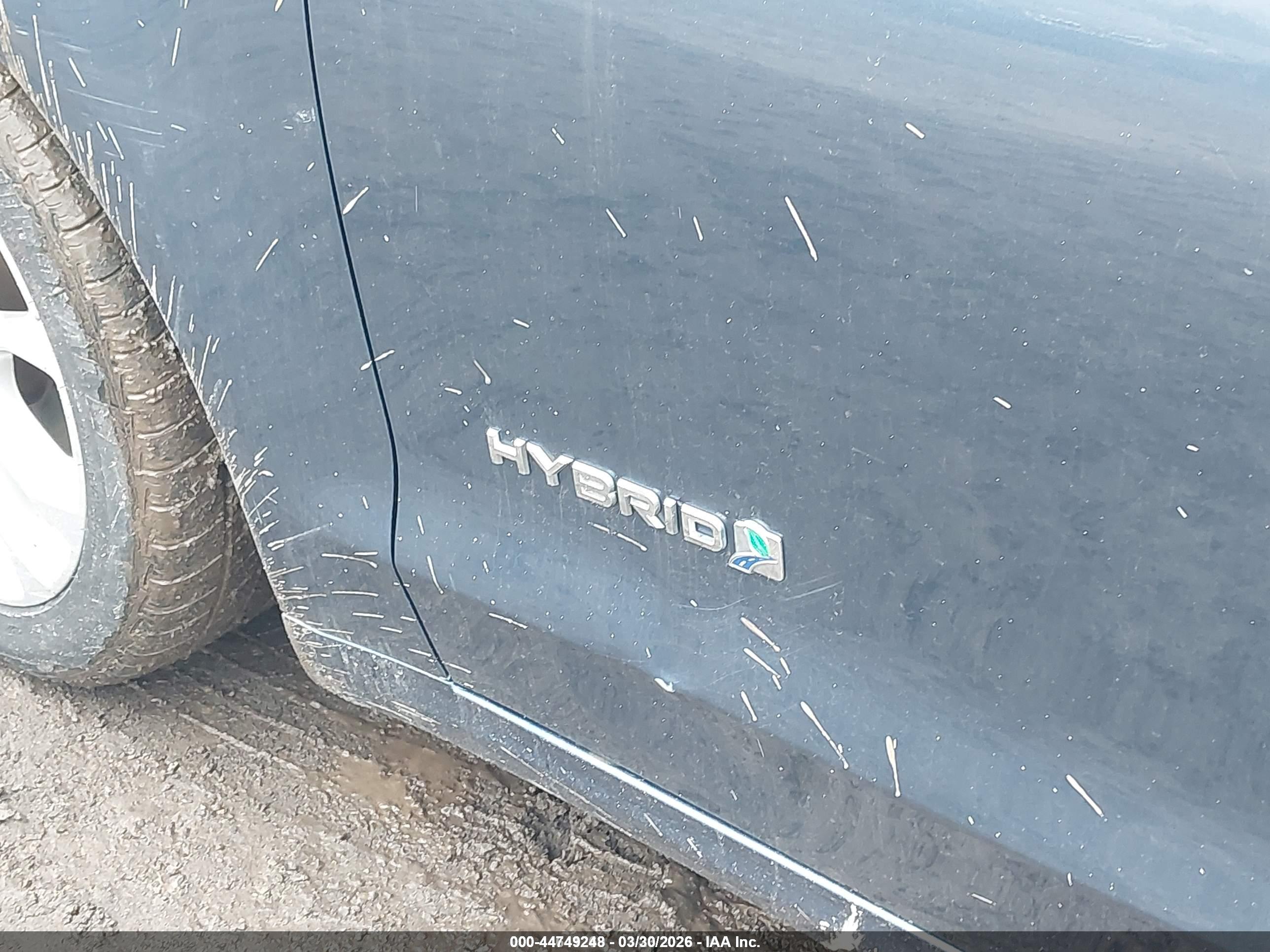 FORD FUSION image 6