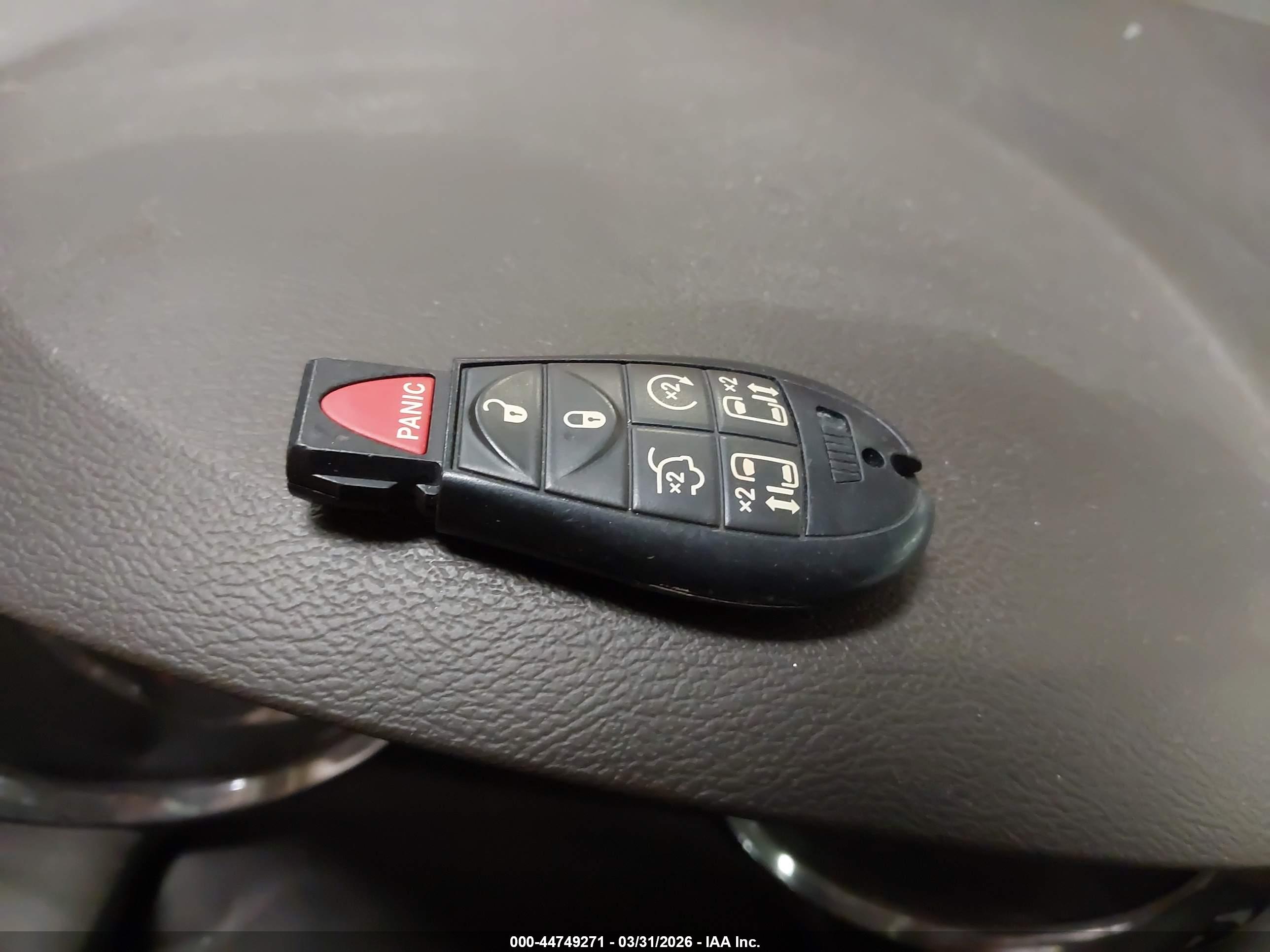 CHRYSLER TOWN image 11