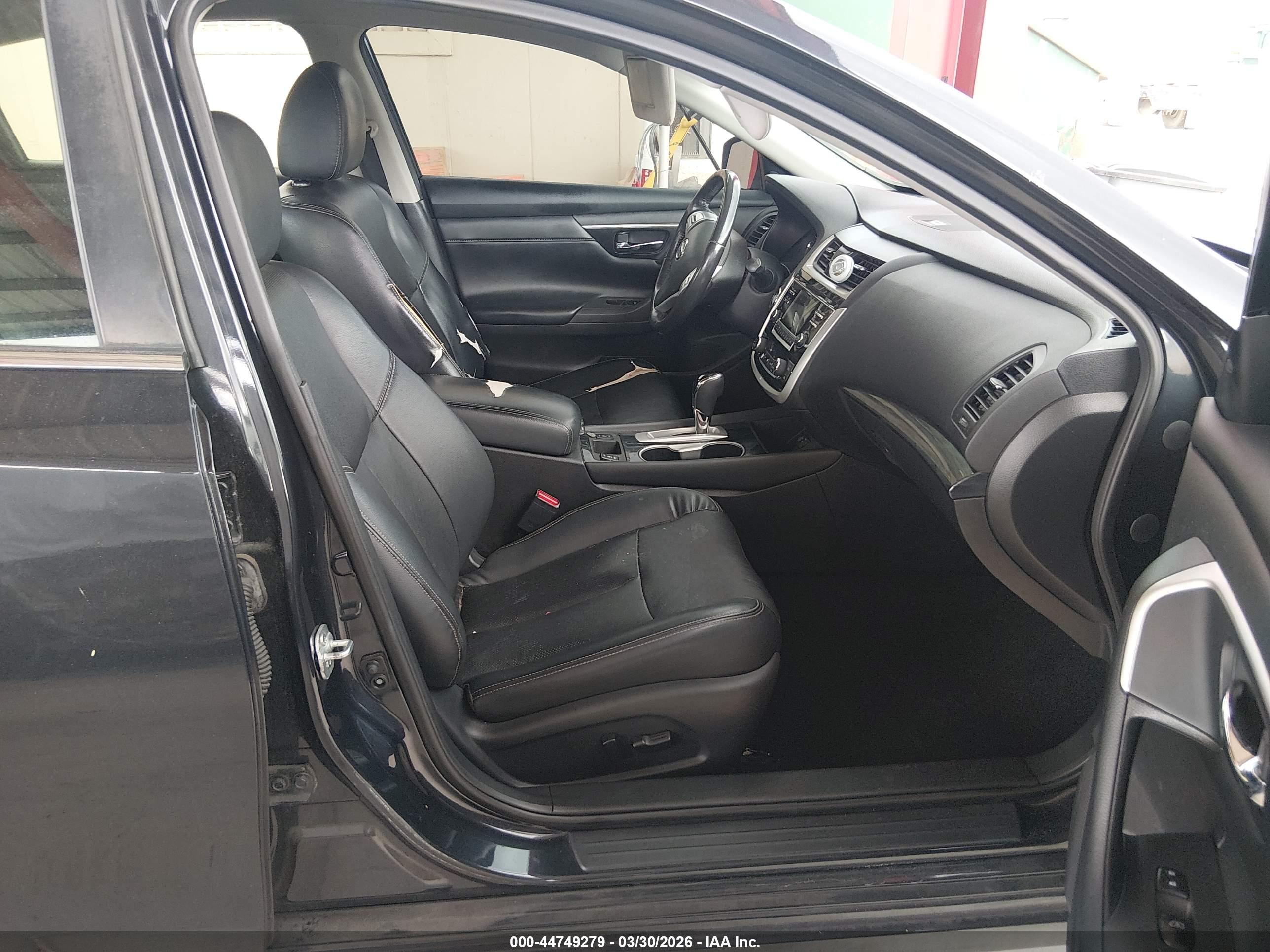 NISSAN ALTIMA image 5