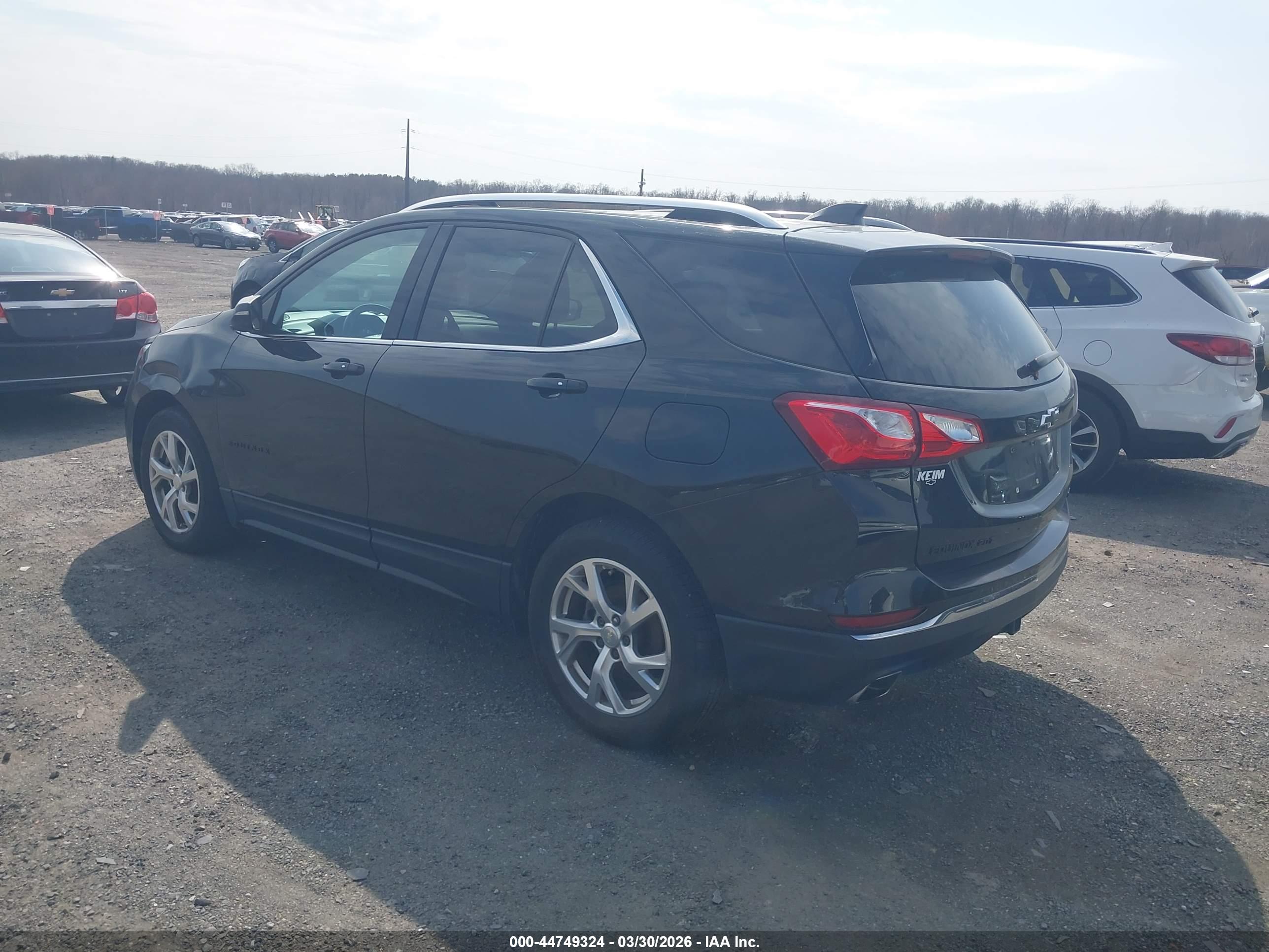 CHEVROLET EQUINOX image 3