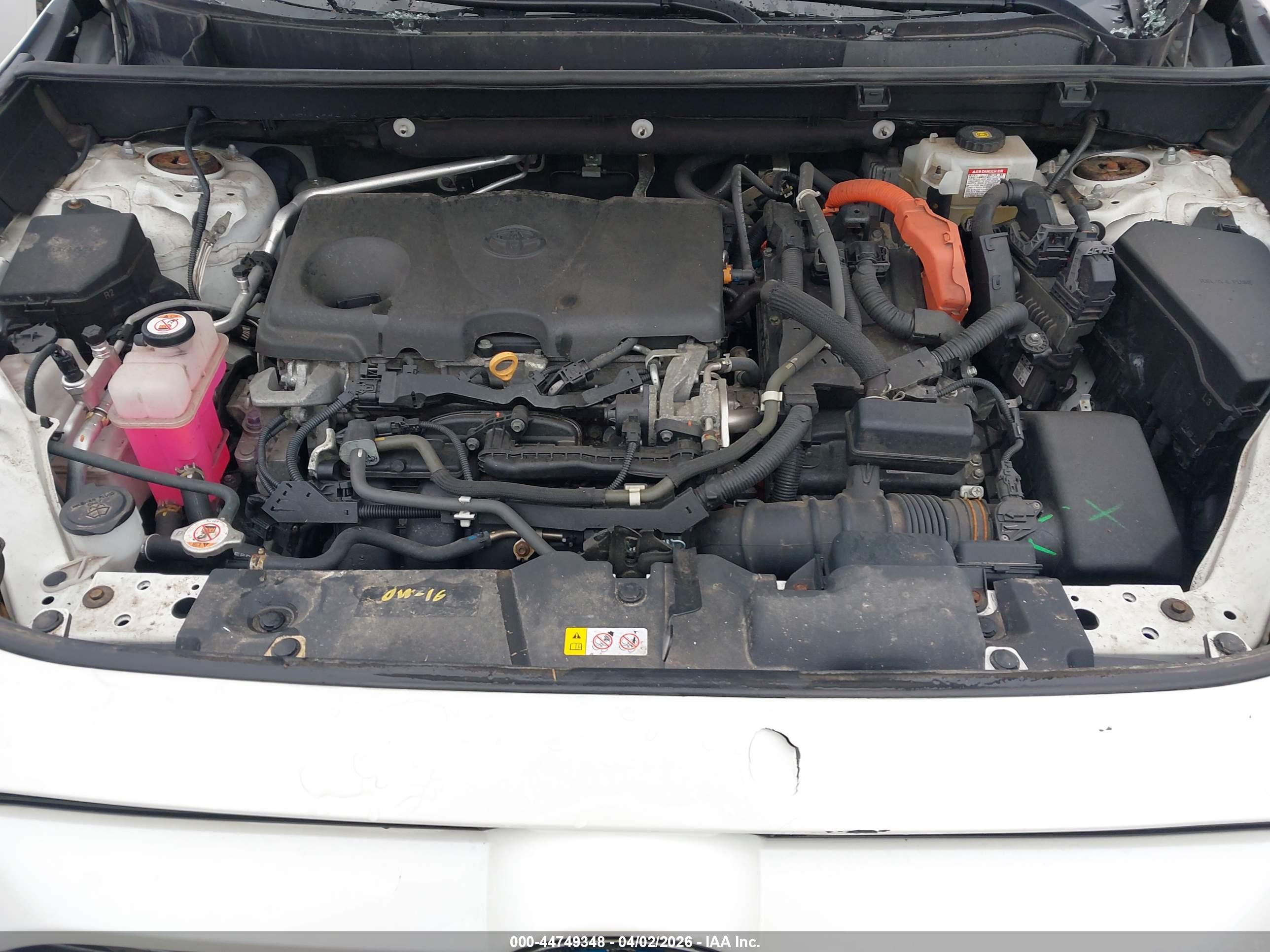 TOYOTA RAV4 image 10