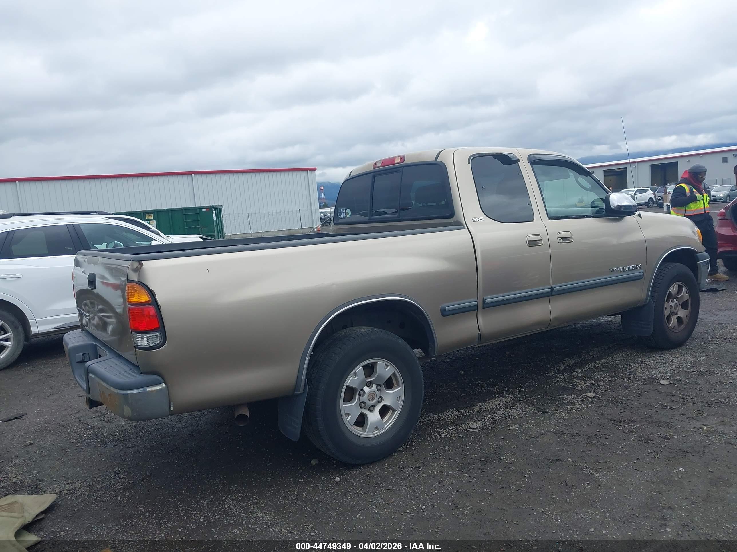 TOYOTA TUNDRA image 4