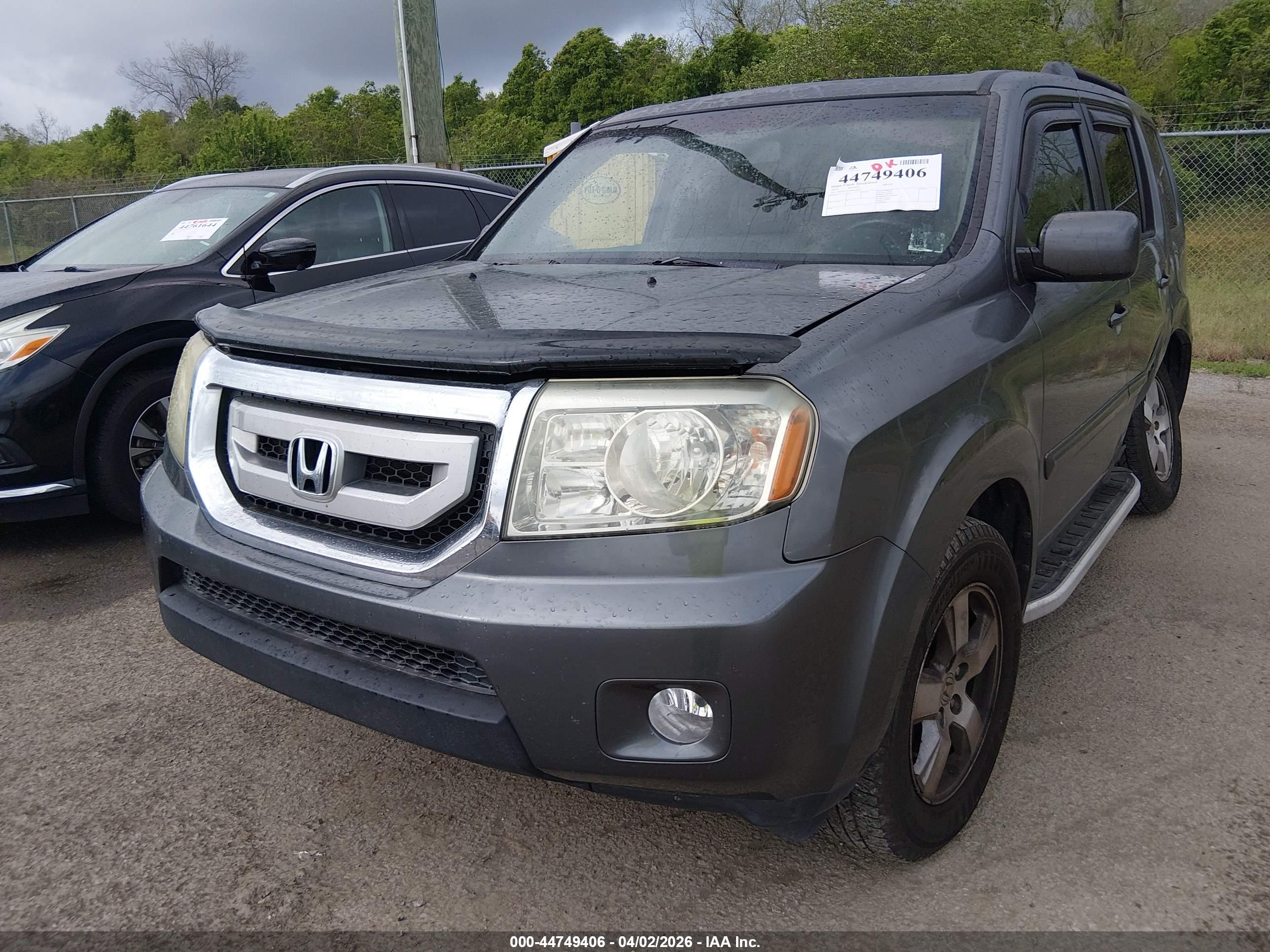 HONDA PILOT image 2