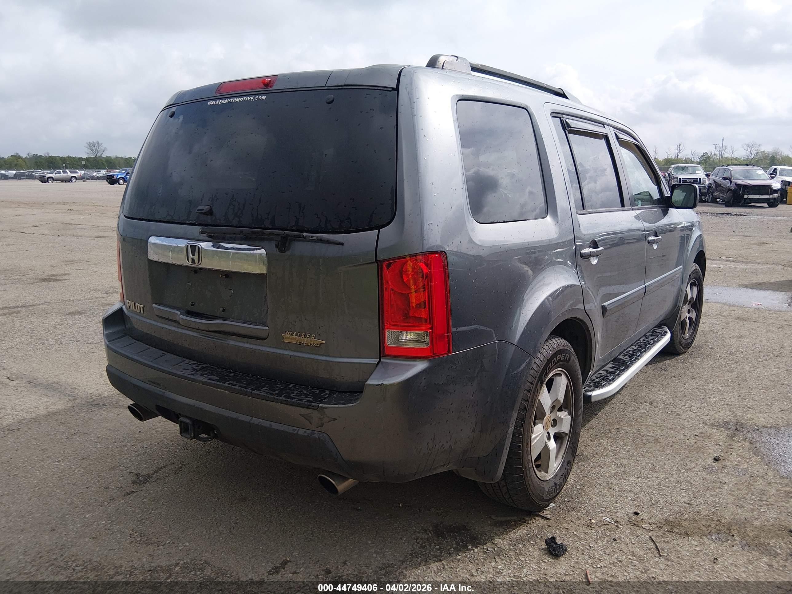 HONDA PILOT image 4