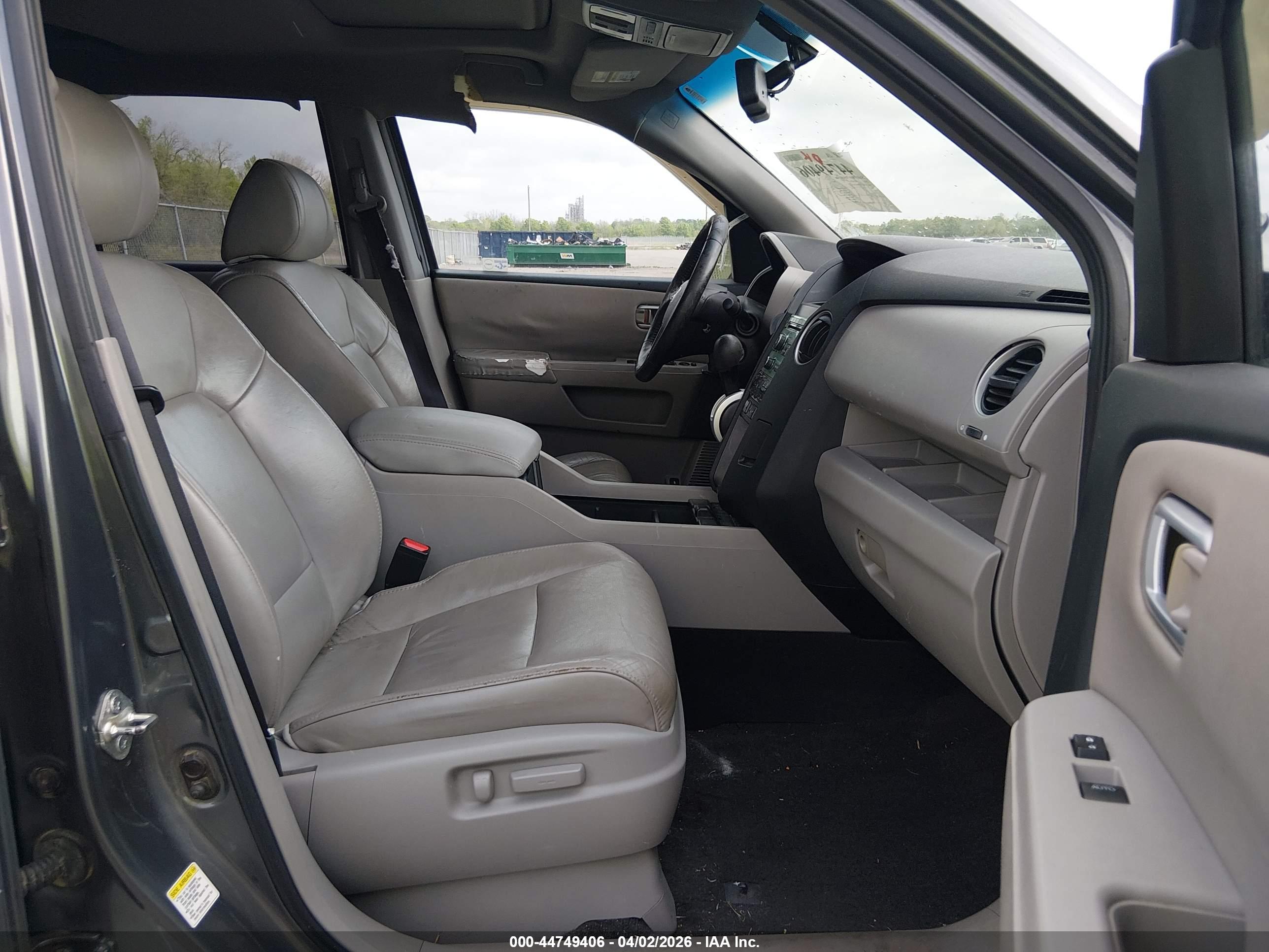 HONDA PILOT image 5