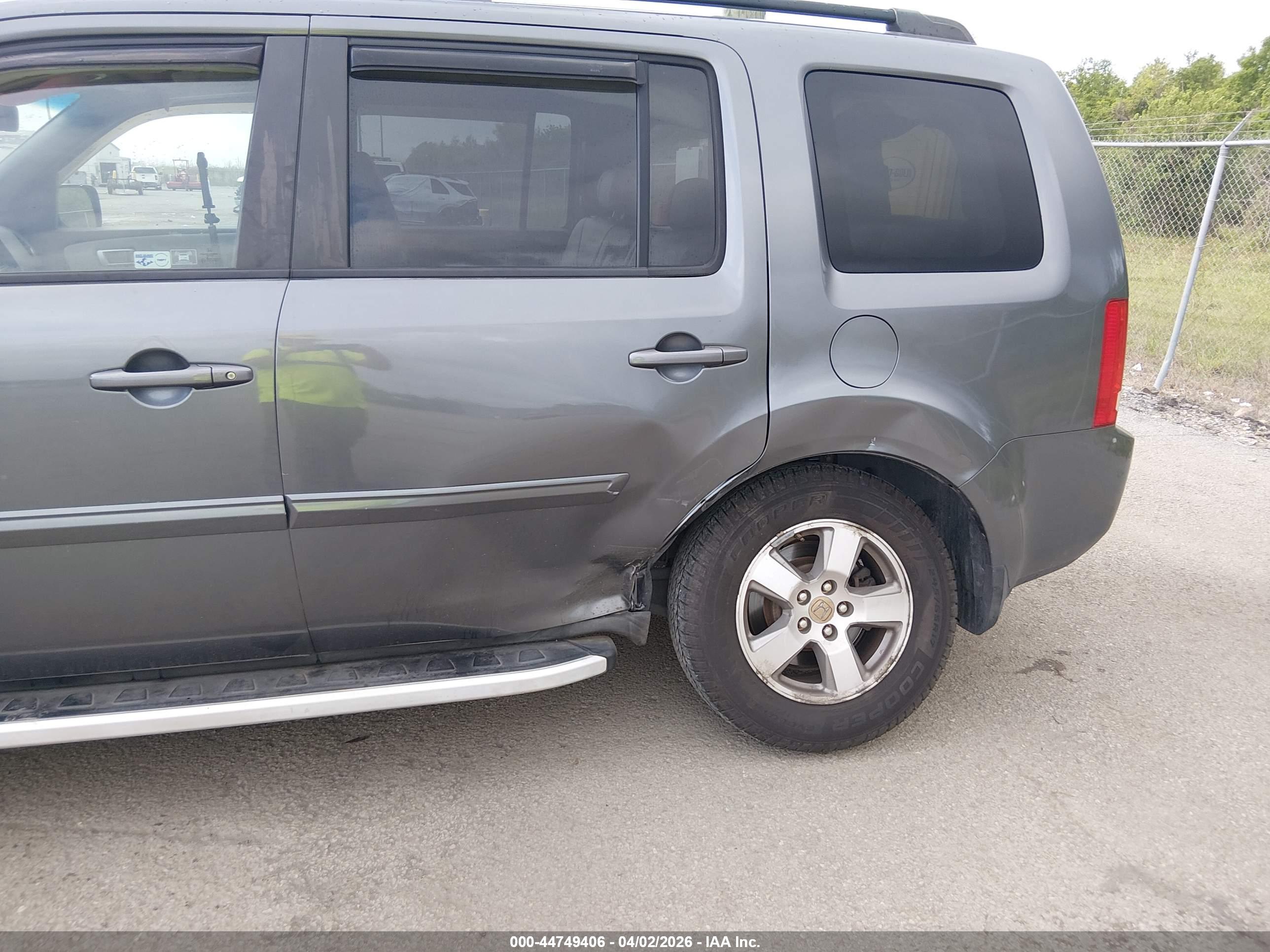 HONDA PILOT image 6