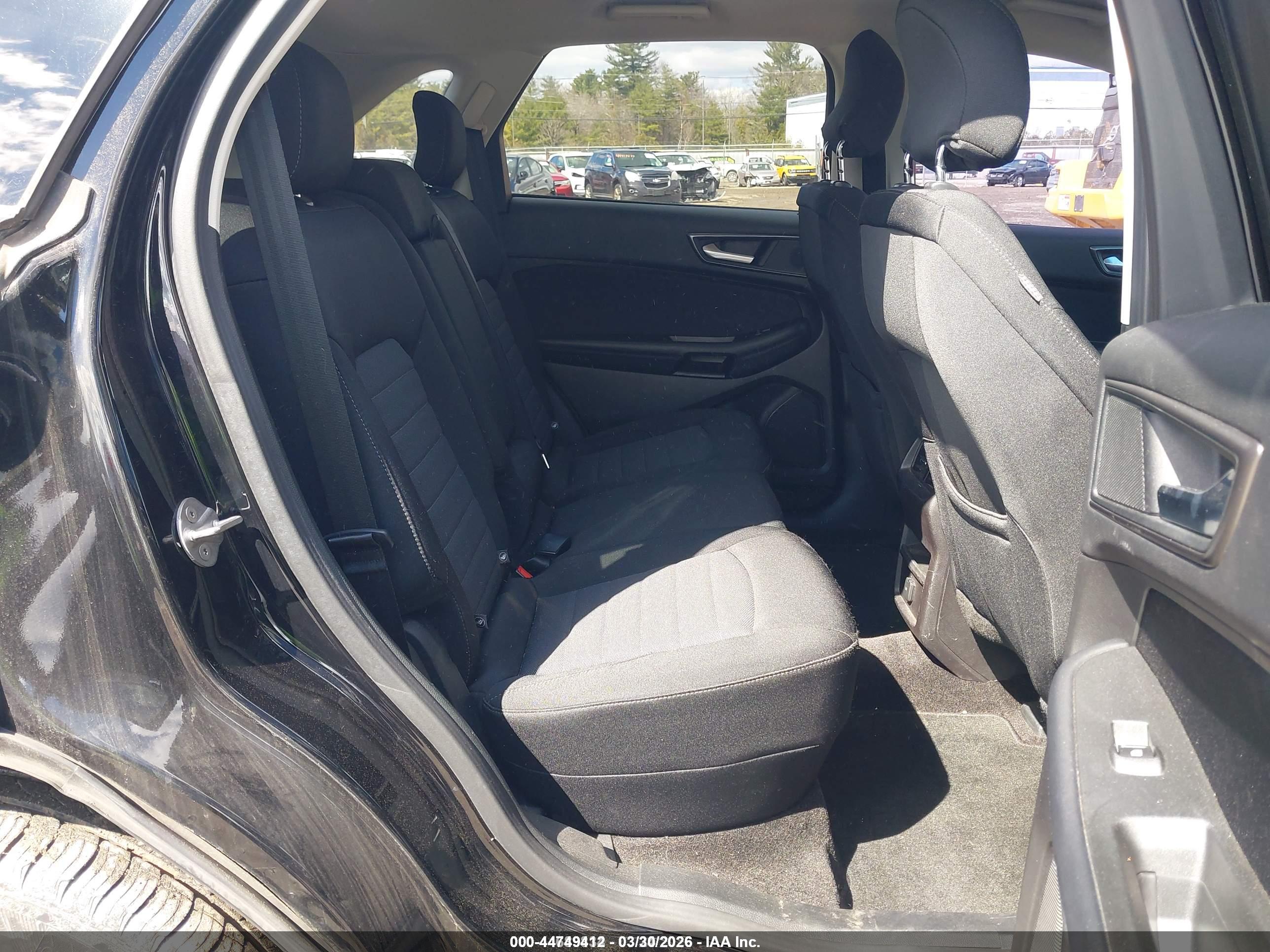 FORD EDGE image 8
