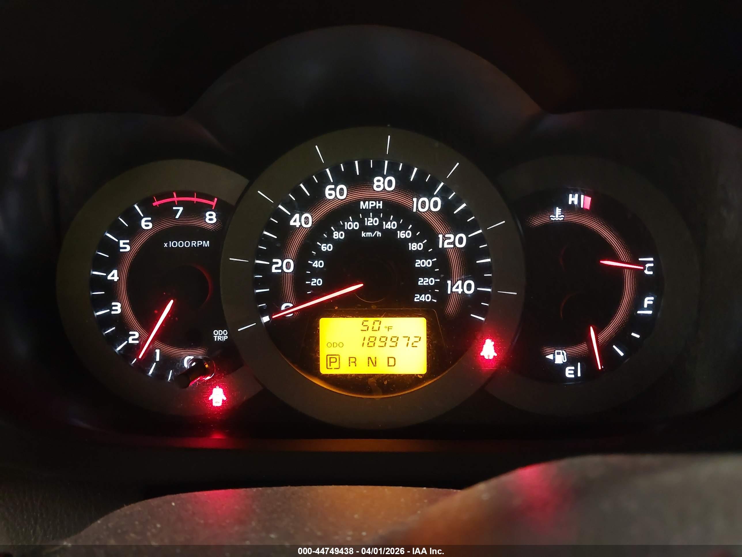 TOYOTA RAV4 image 7