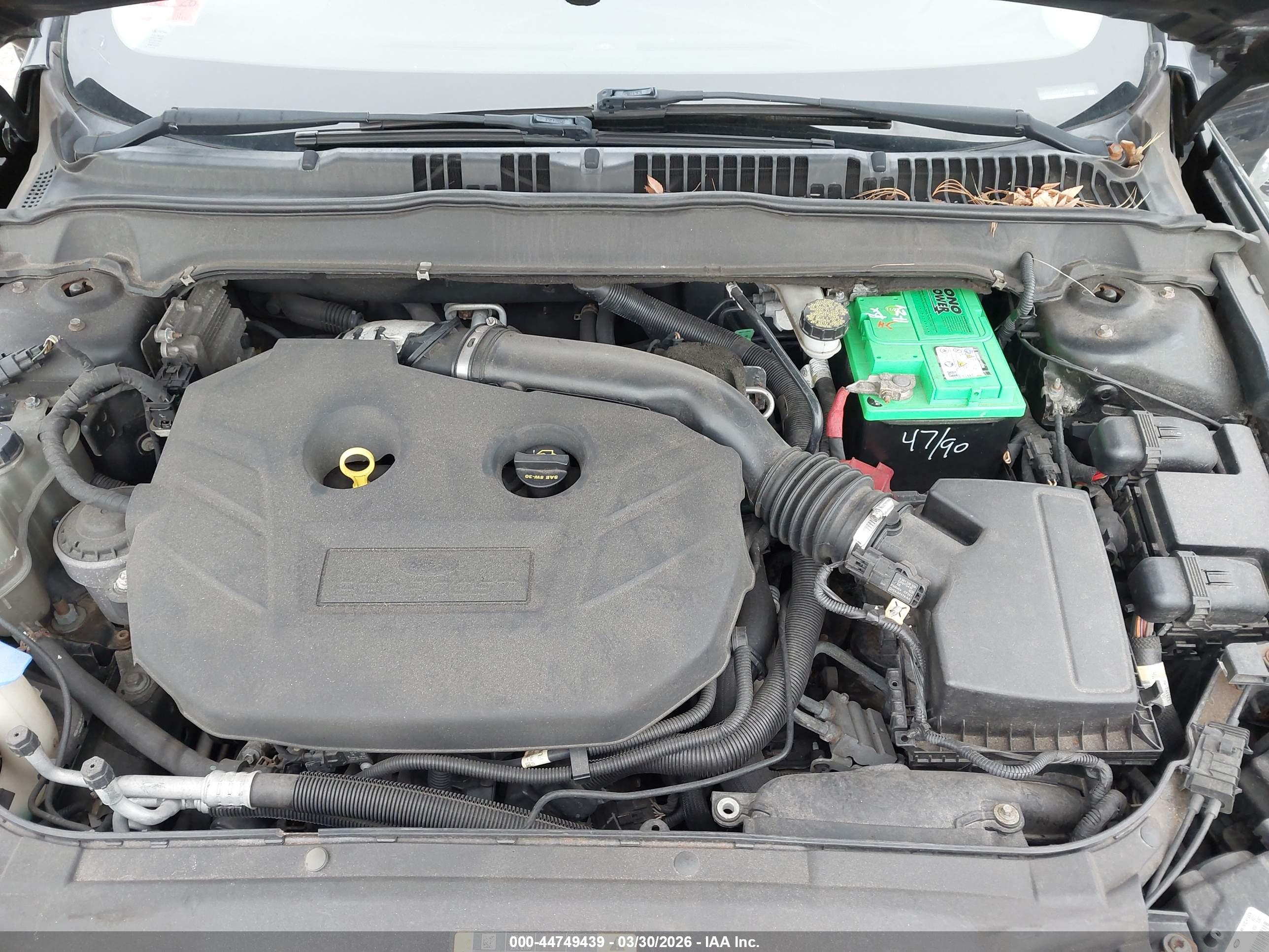 FORD FUSION image 10
