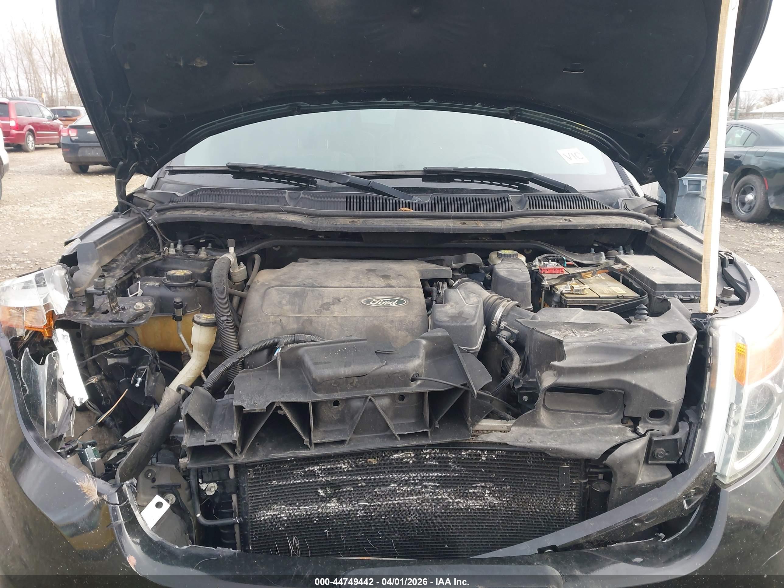 FORD EXPLORER image 10