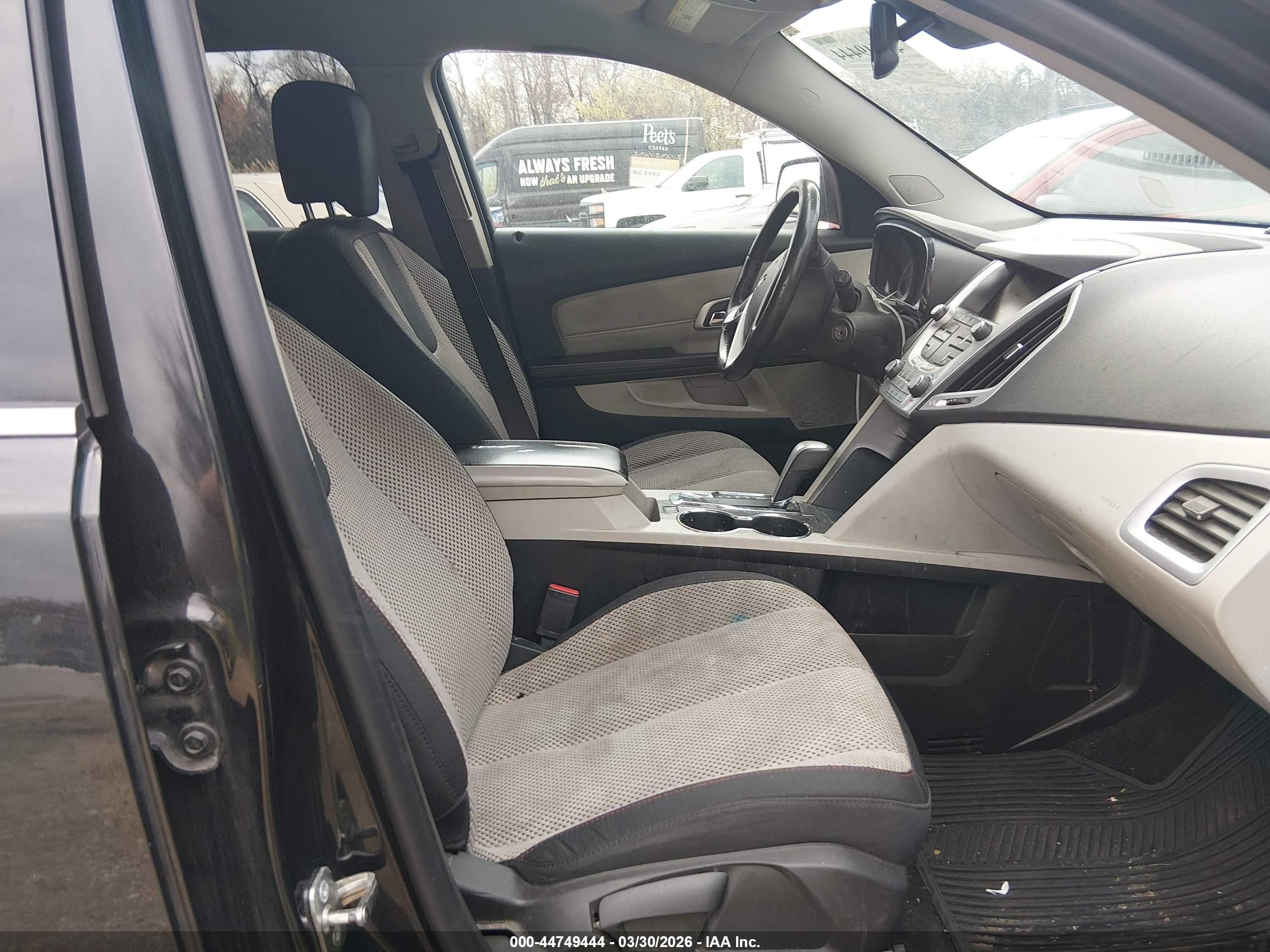 GMC TERRAIN image 5