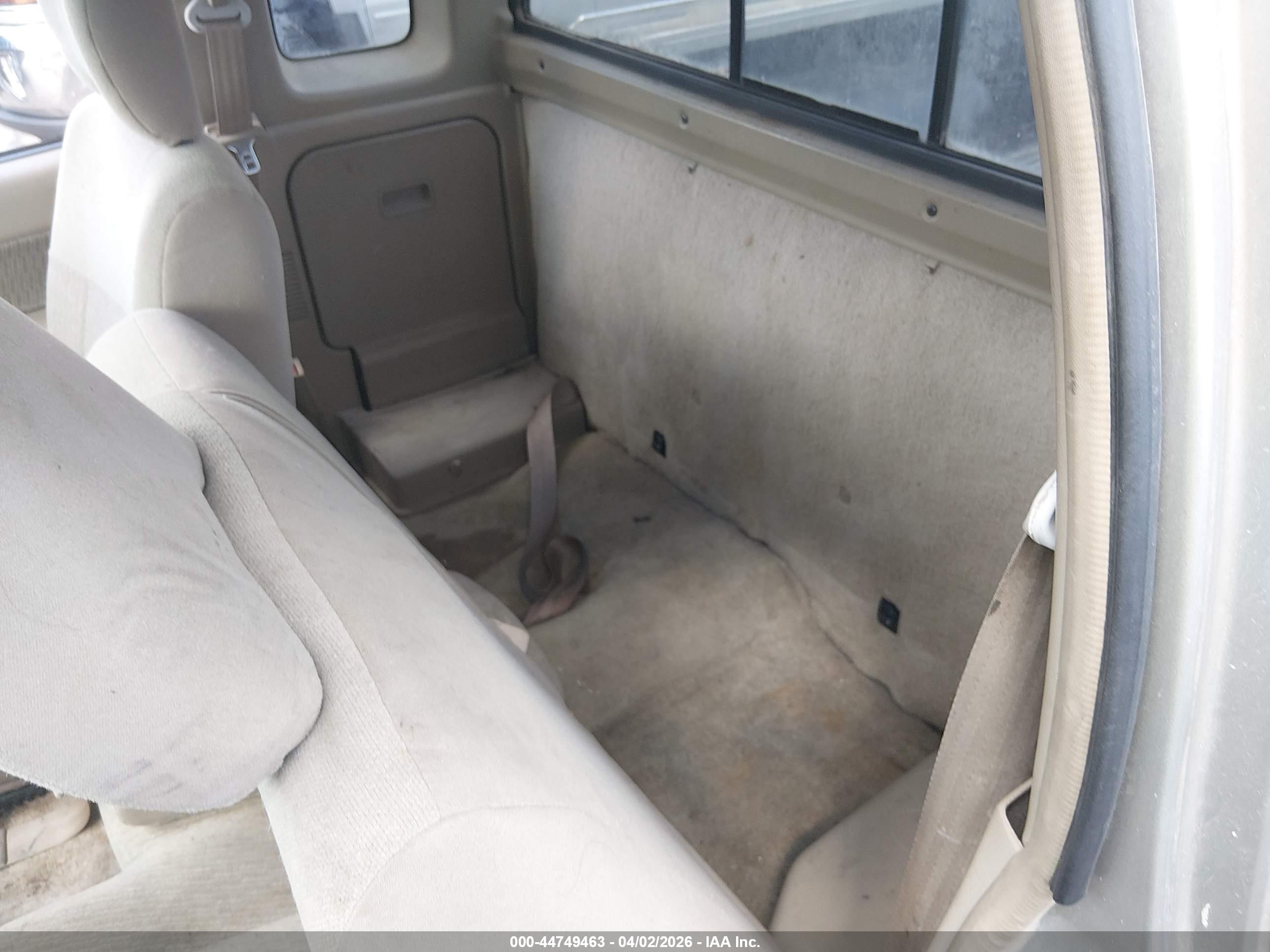 NISSAN FRONTIER image 8