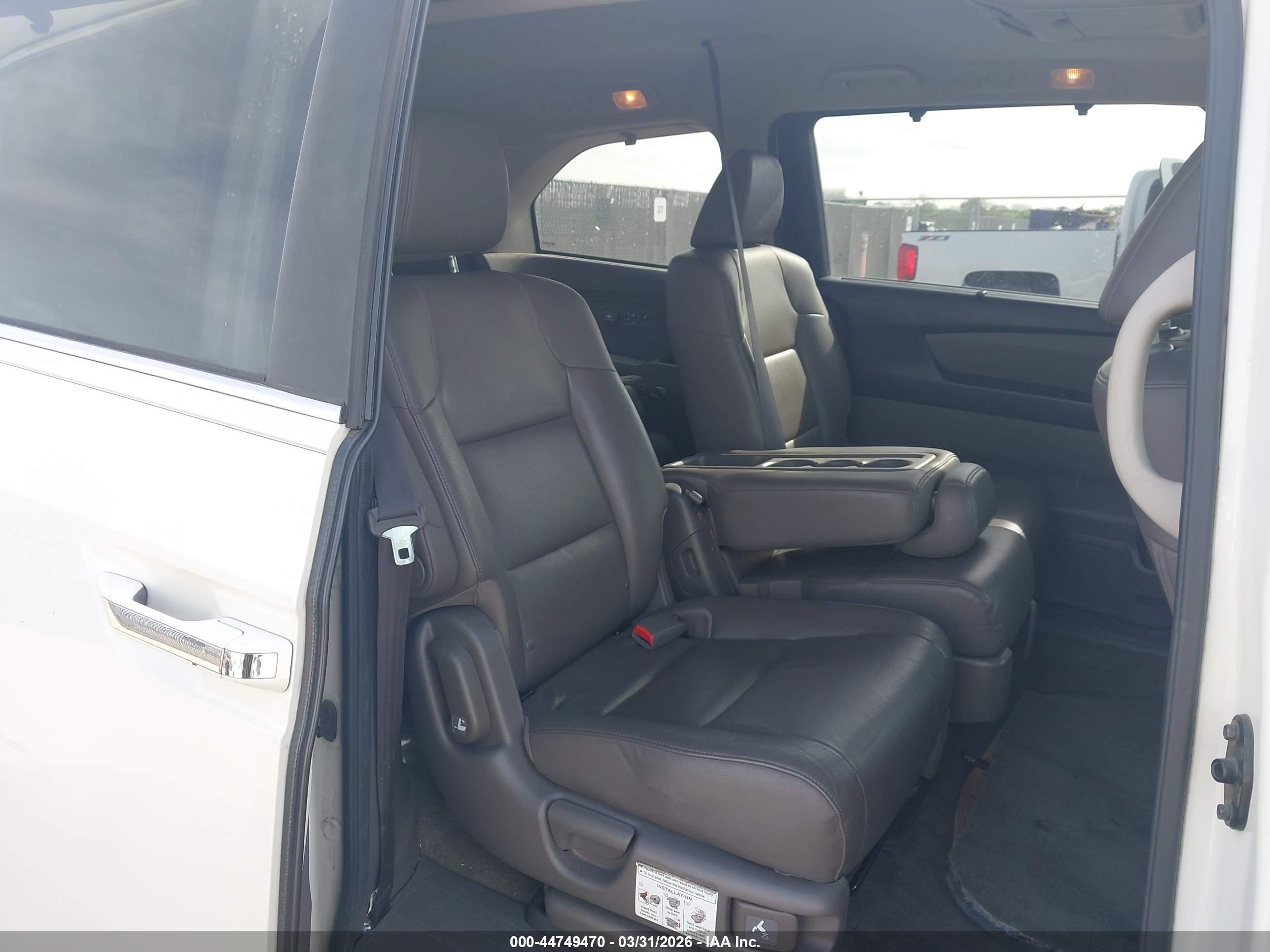 HONDA ODYSSEY image 8