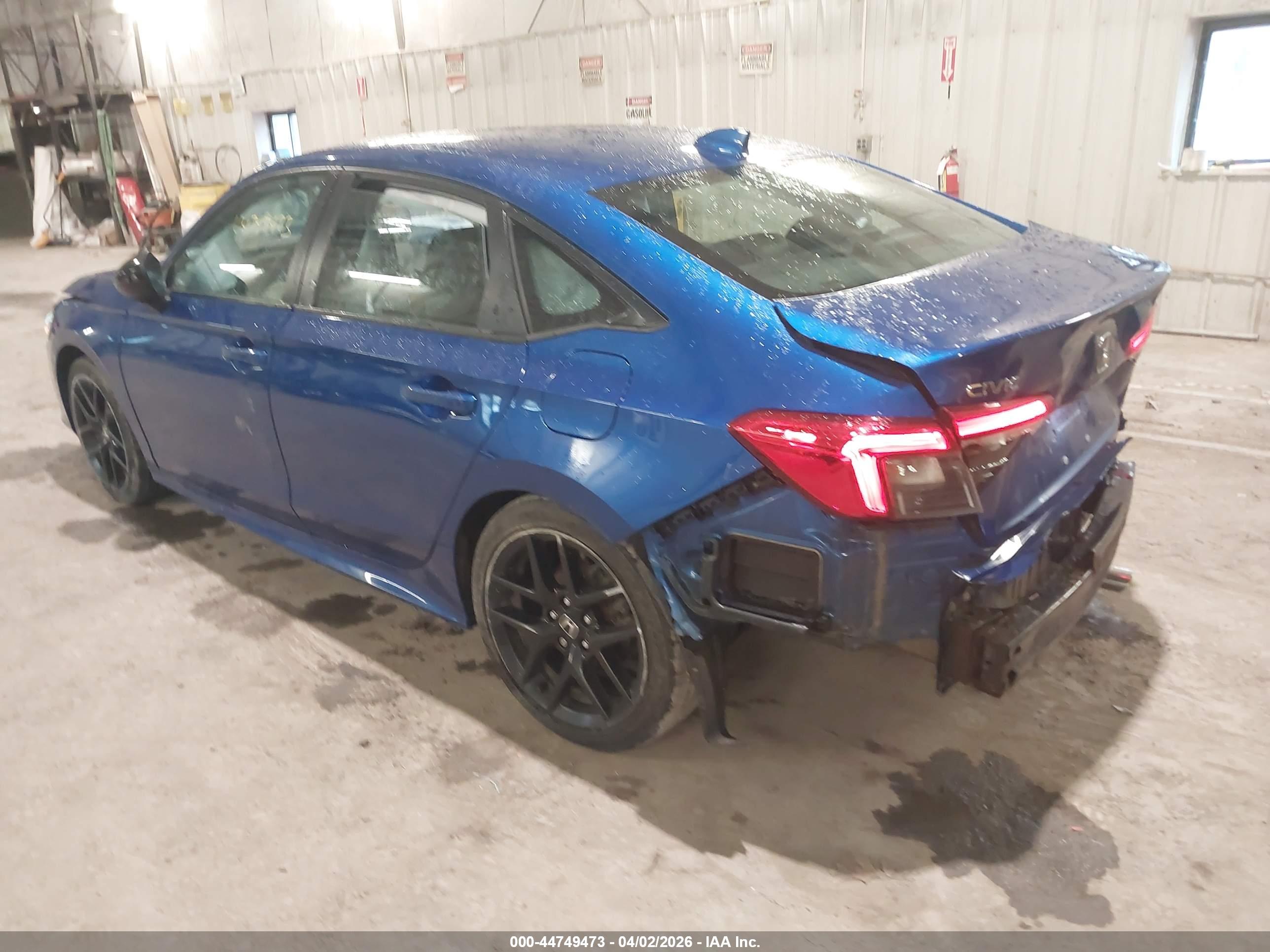 HONDA CIVIC image 3