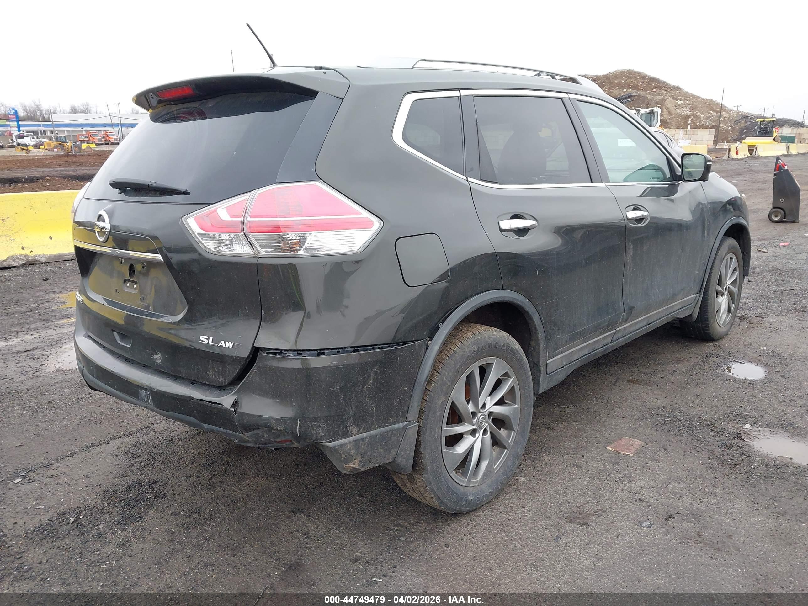 NISSAN ROGUE image 4