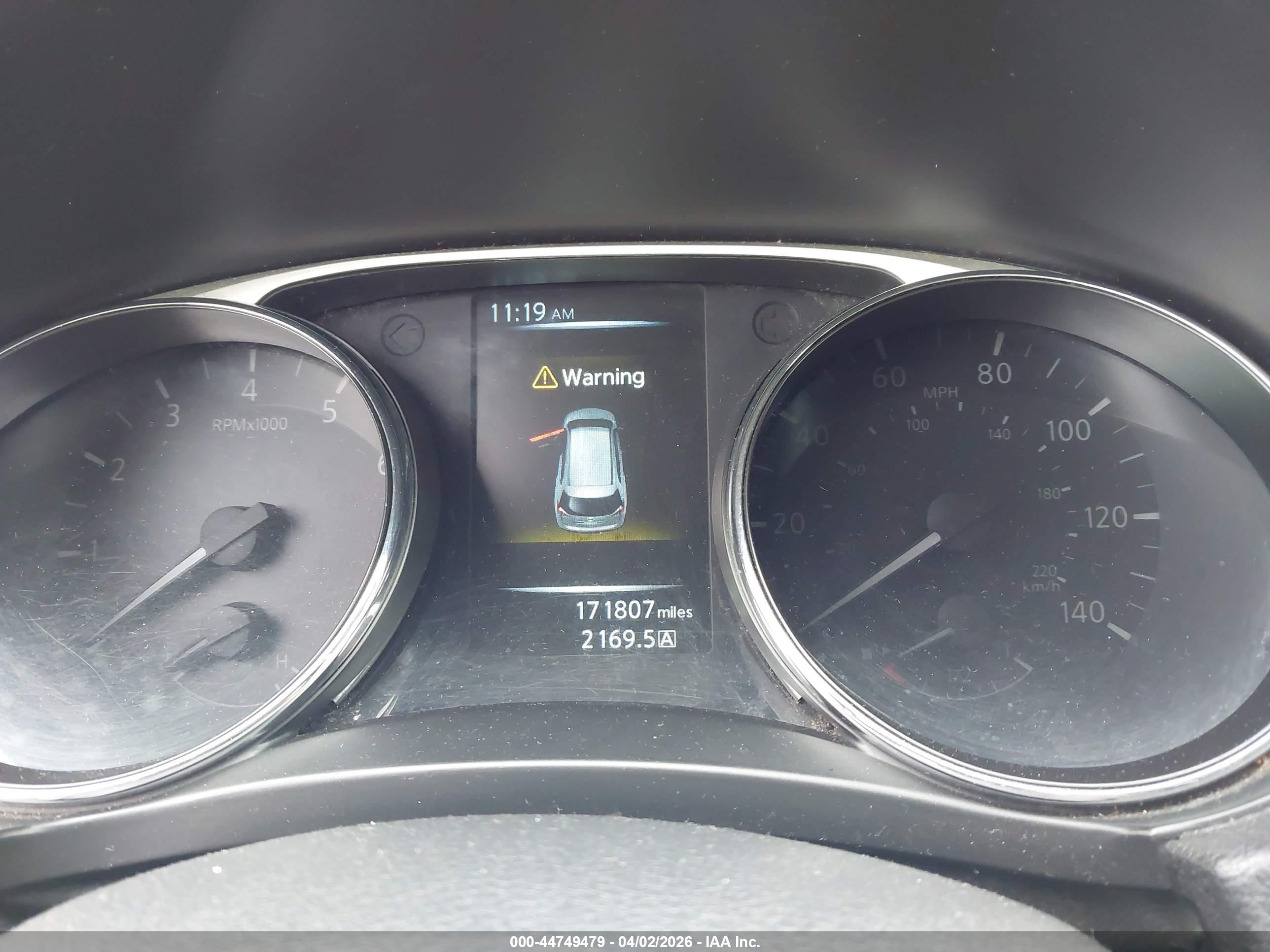 NISSAN ROGUE image 7