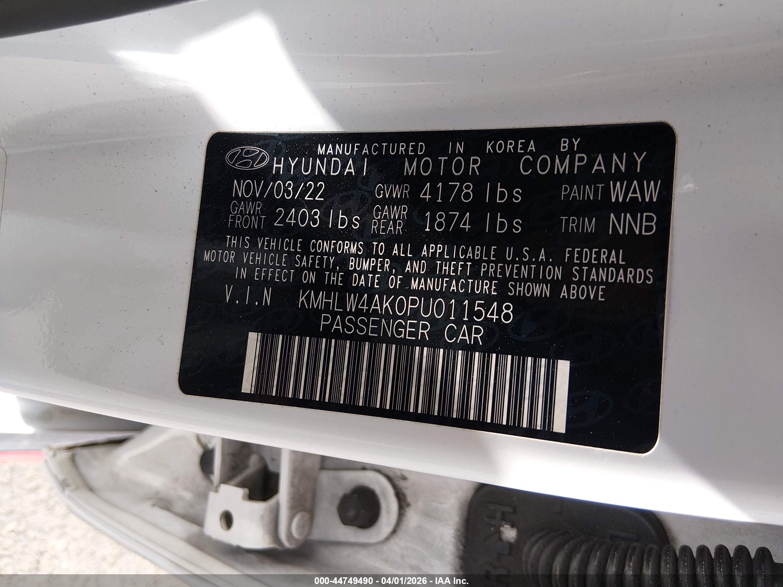 HYUNDAI ELANTRA image 9