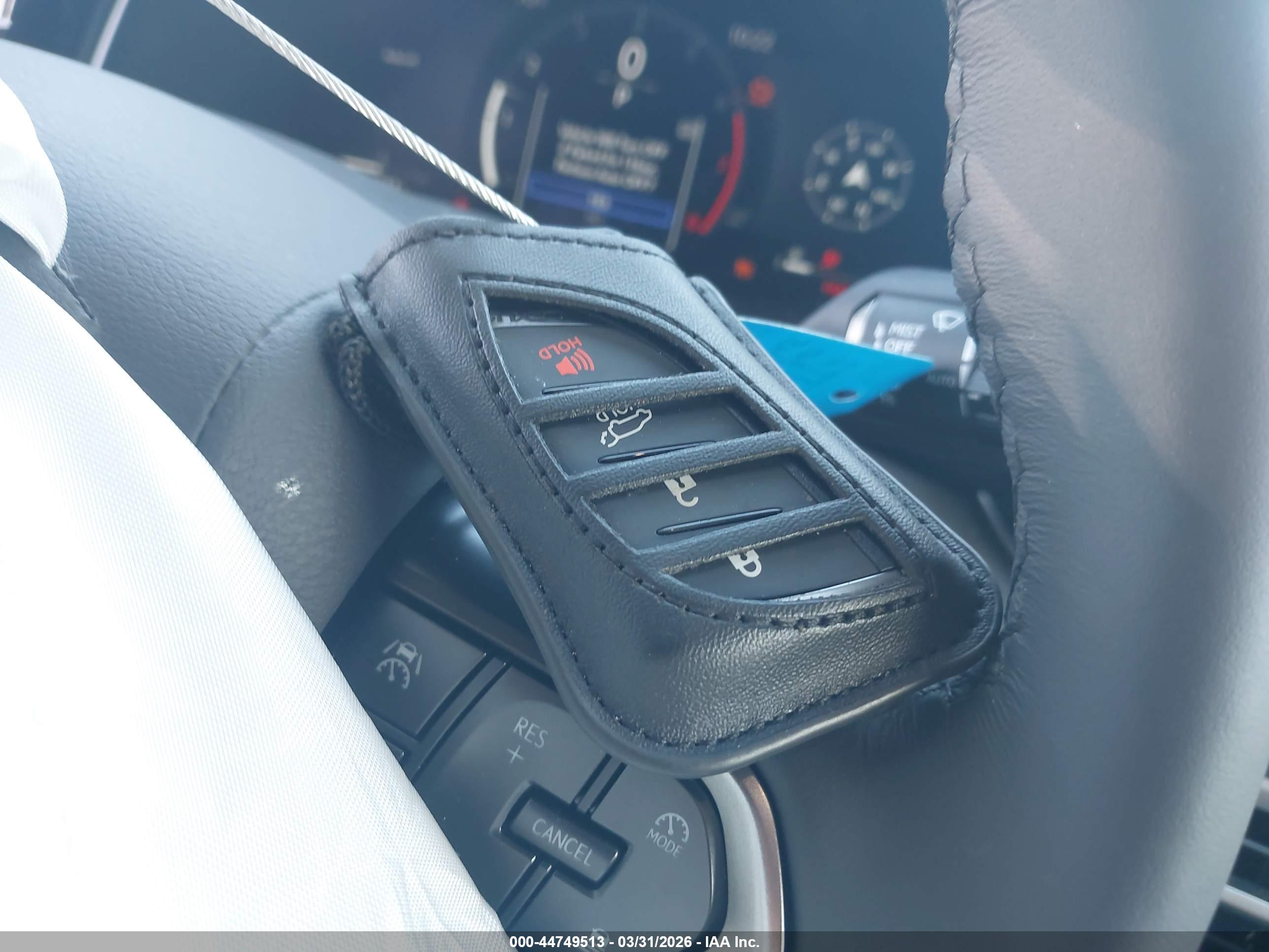 LEXUS RX image 11