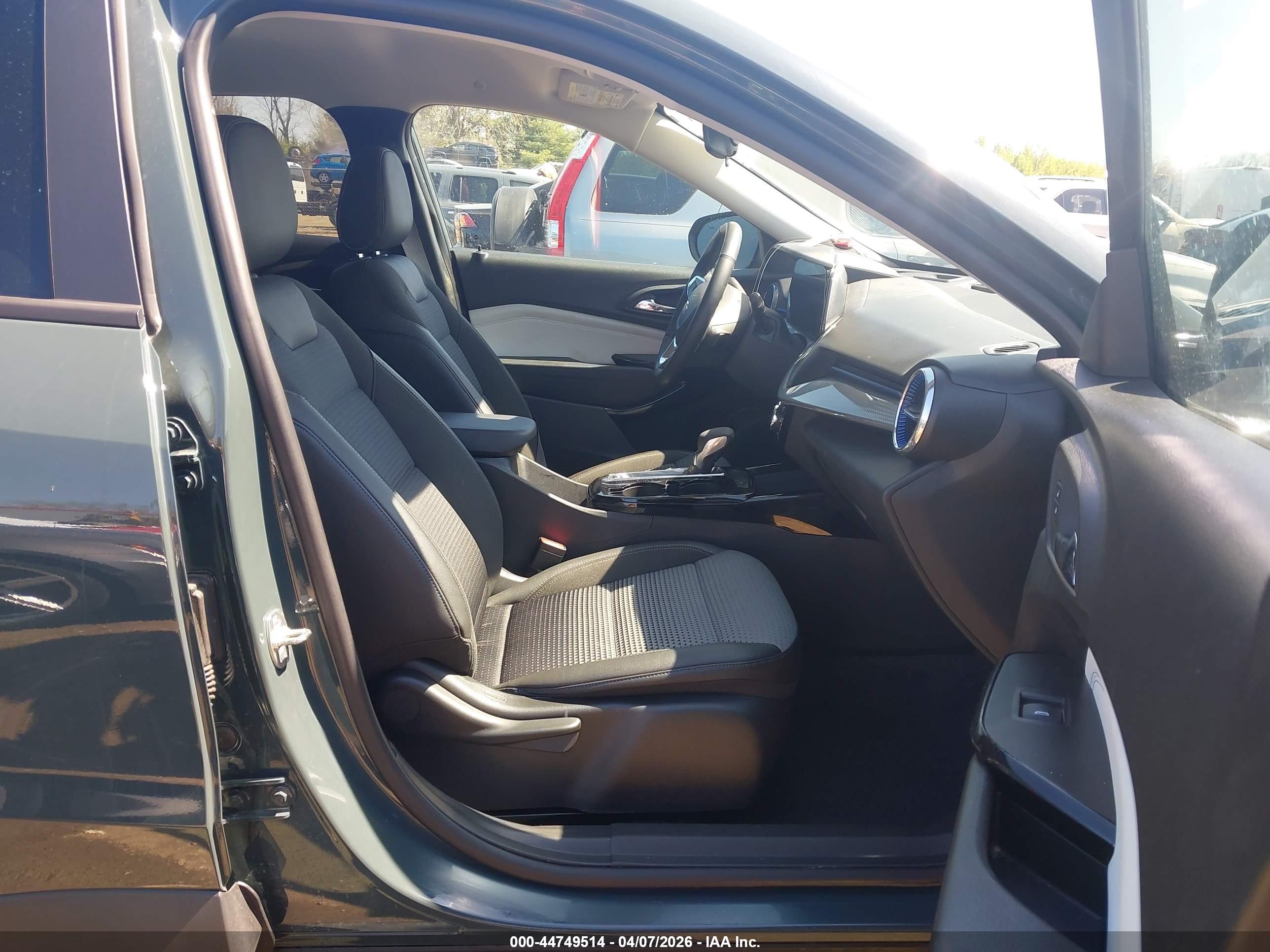 CHEVROLET TRAX image 5