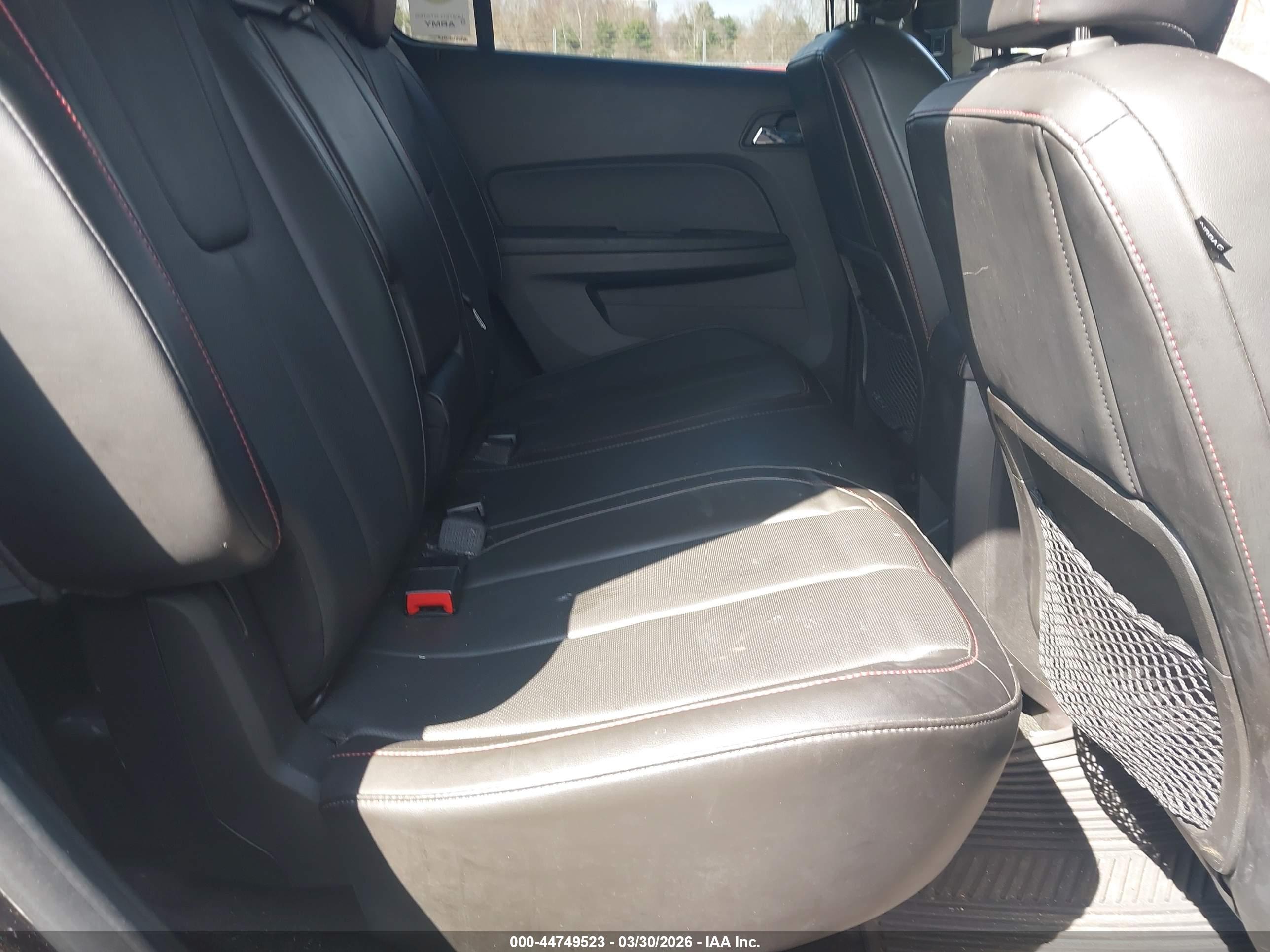 CHEVROLET EQUINOX image 8